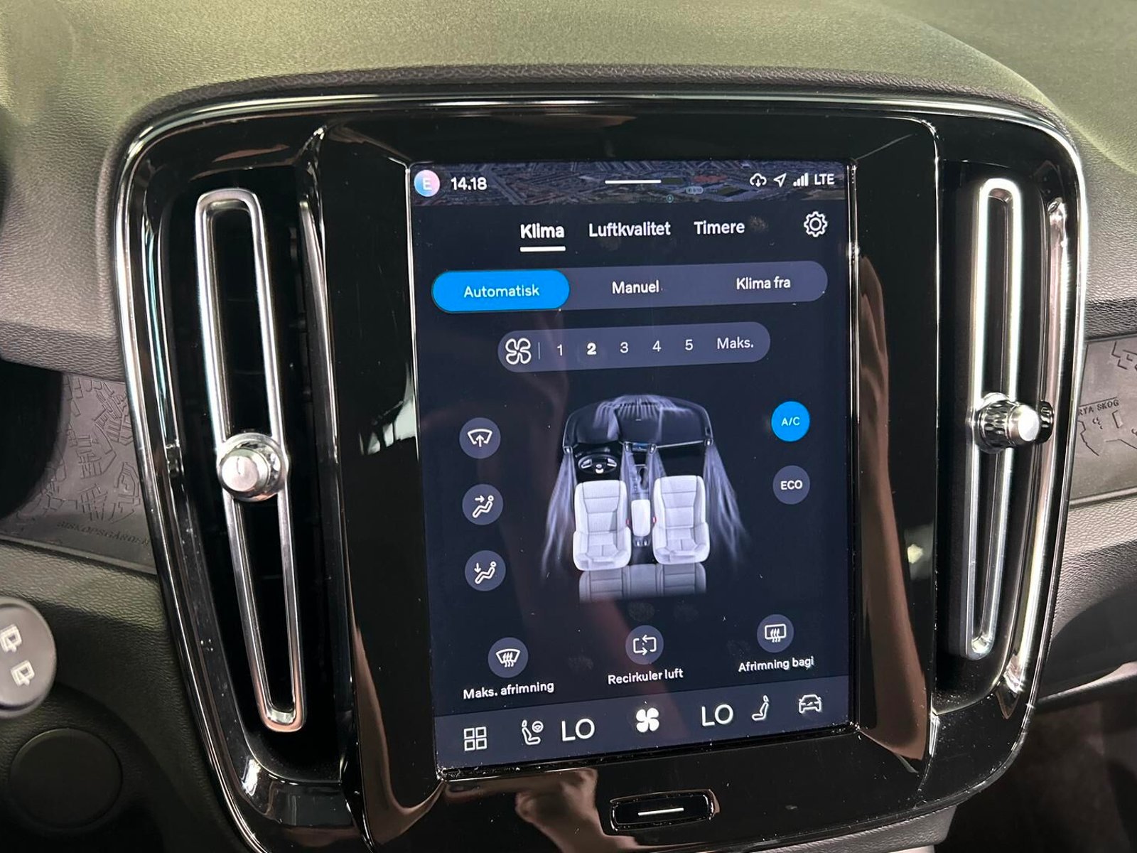 Volvo XC40 Recharge, 231ps, 2023