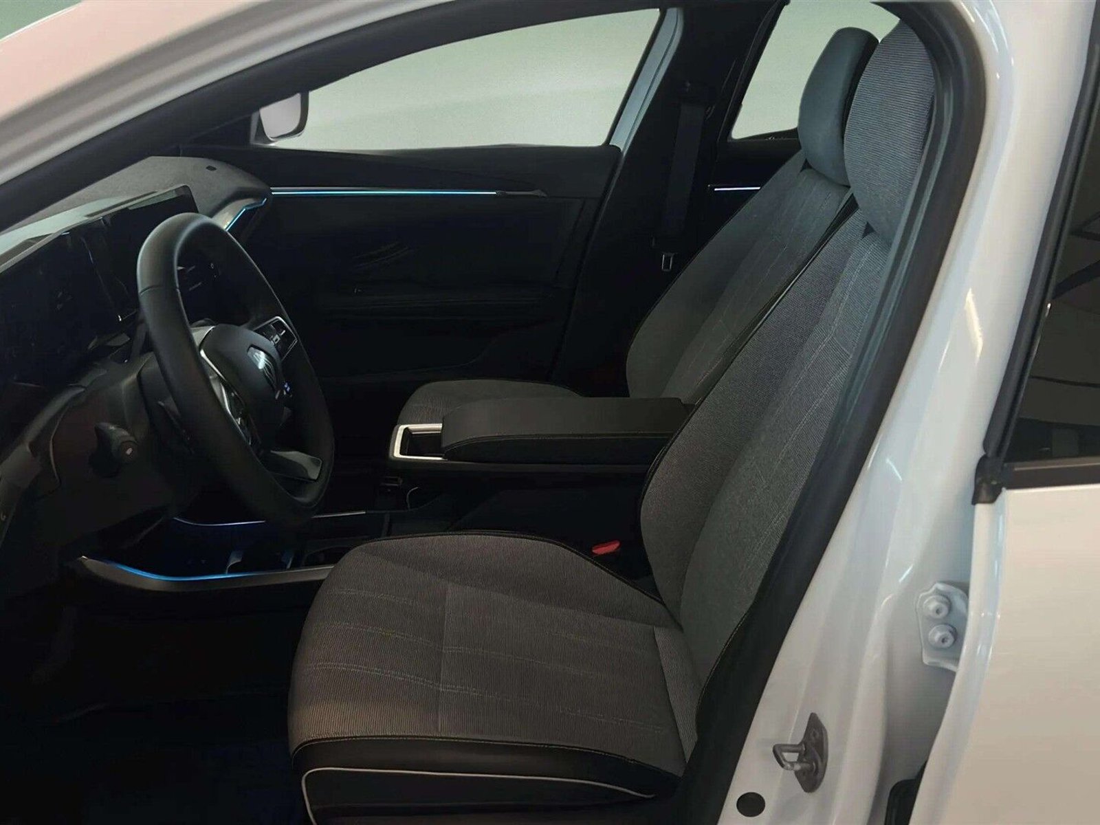 Renault Scenic E-Tech High Range 87 kWh, 218hp, 2025