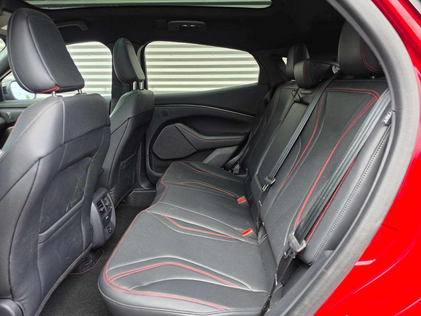 Ford Mustang Mach-E Long Range AWD, 351hk, 2023