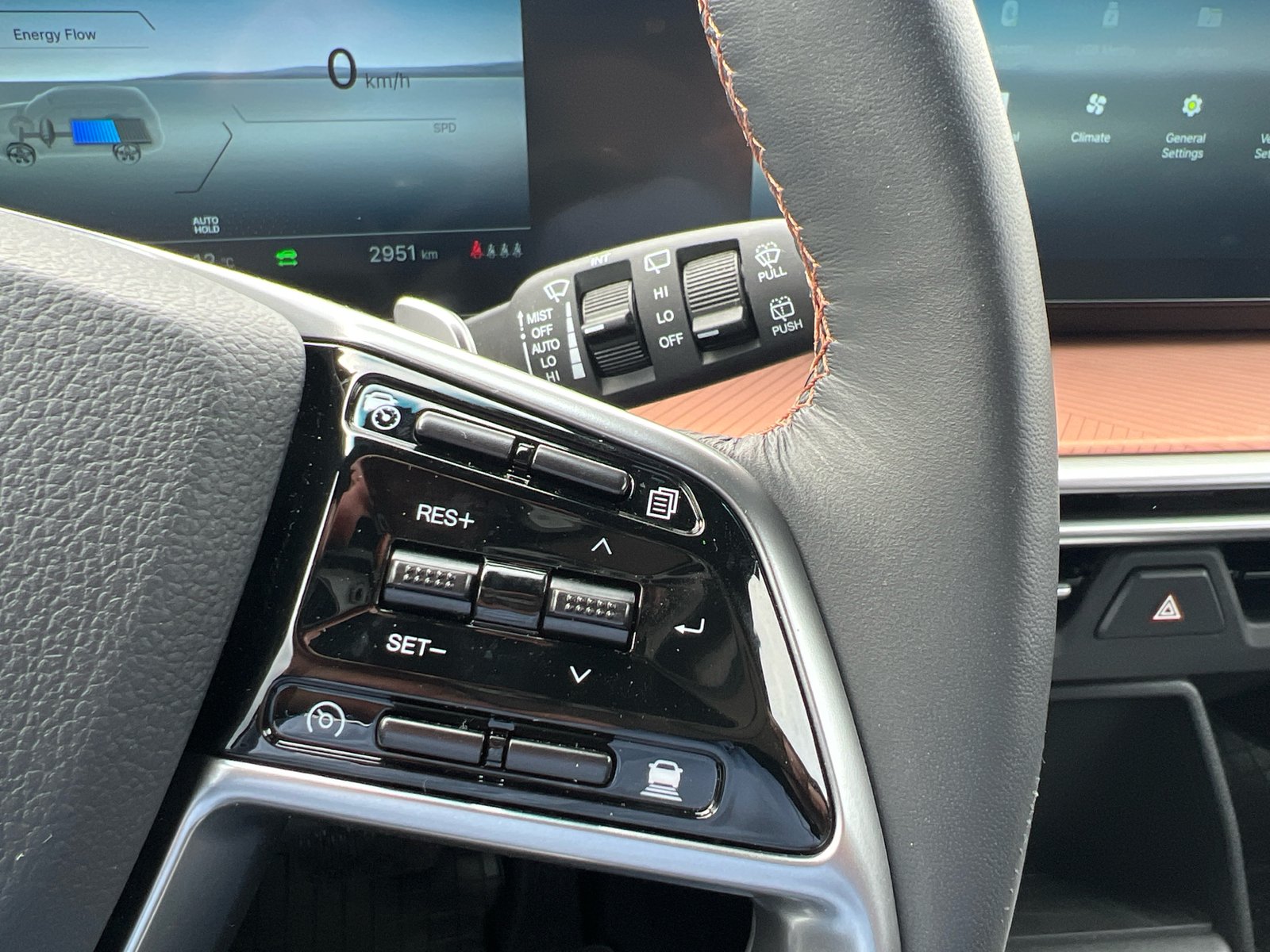 KGM Torres EVX, 207hp, 2024