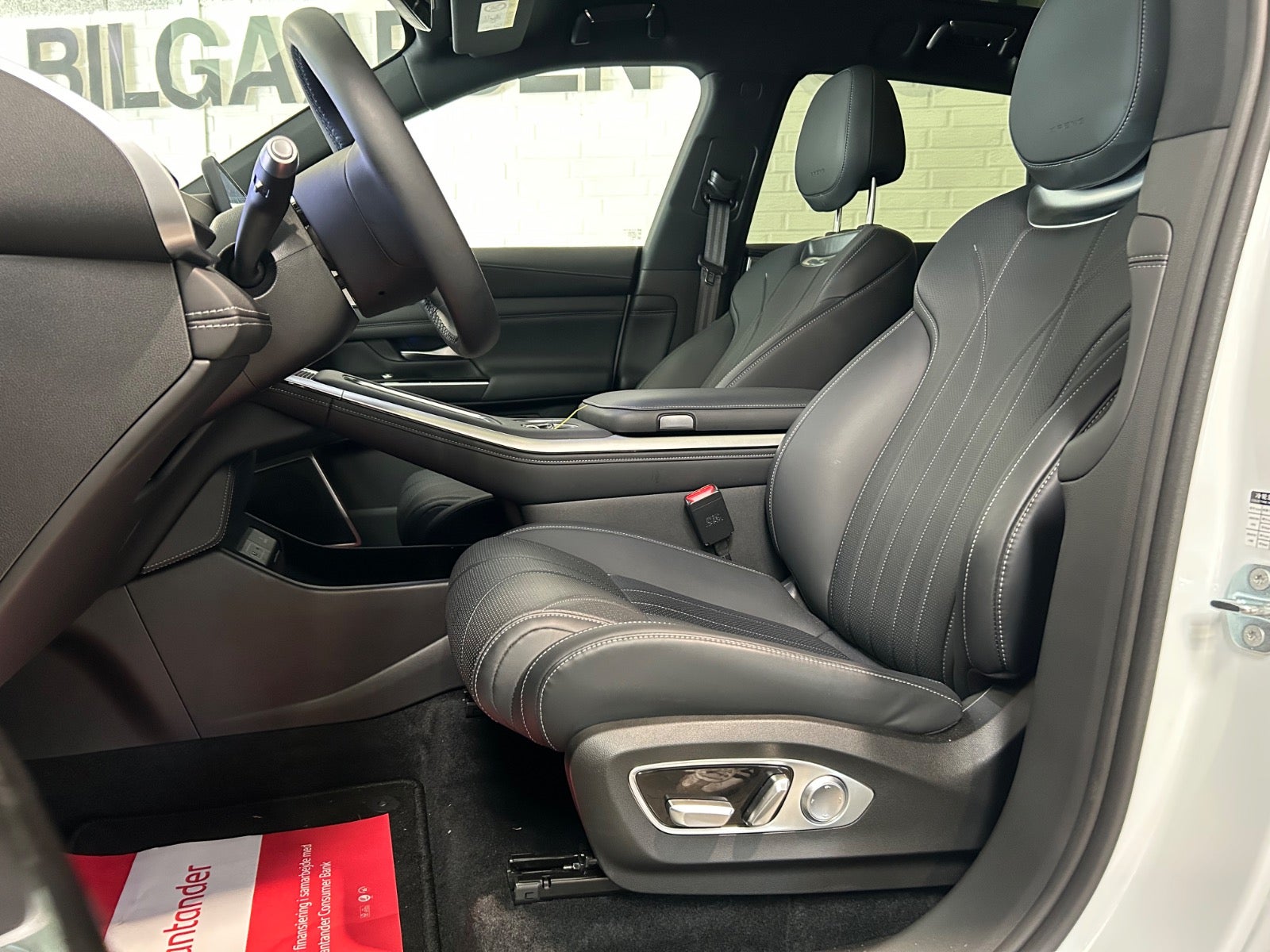XPENG G9 Standard Range, 351ps, 2026