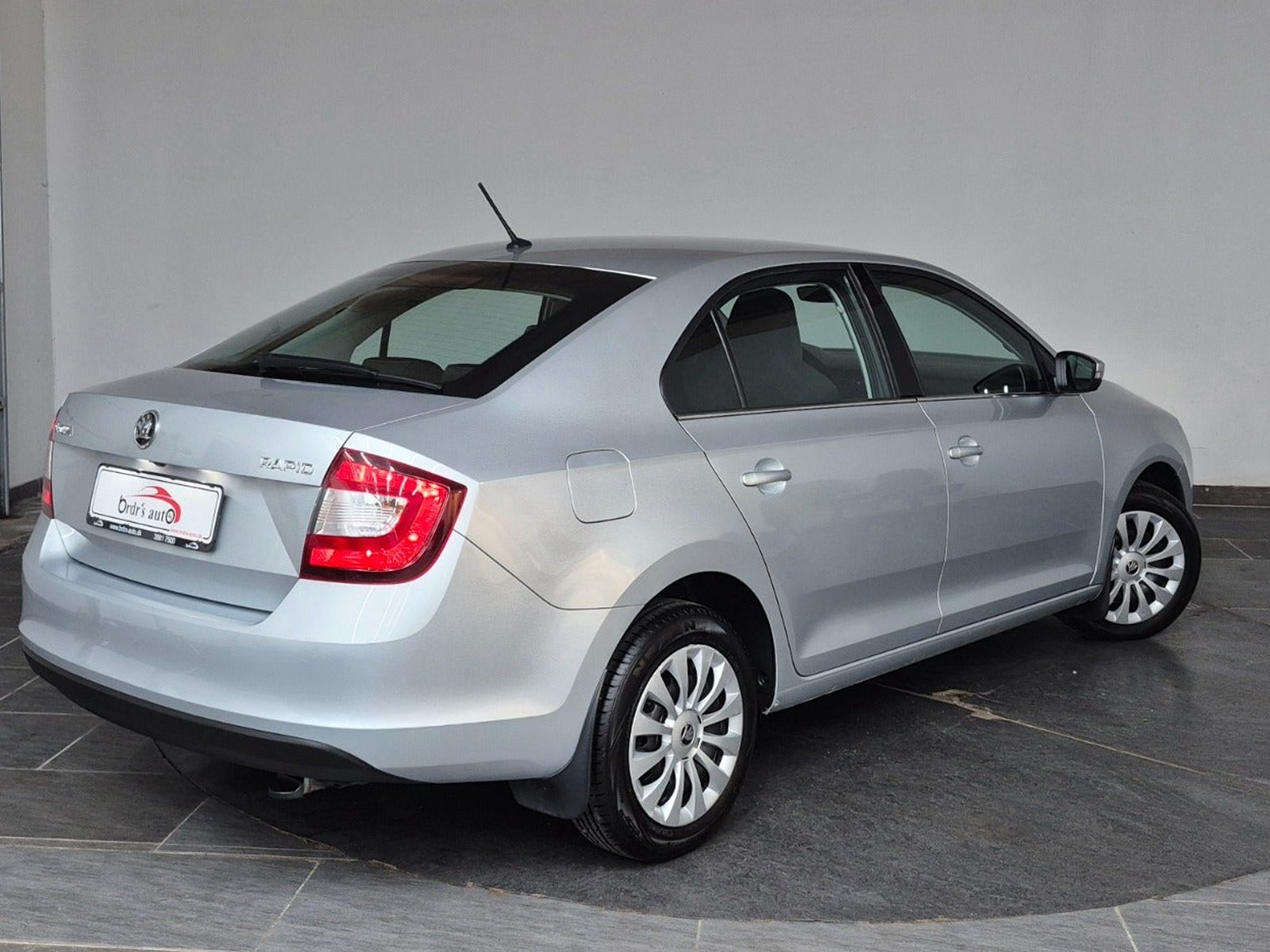 Škoda Rapid 1.0 TSI DSG sekvensiell, 7-trinn, 110hk, 2019