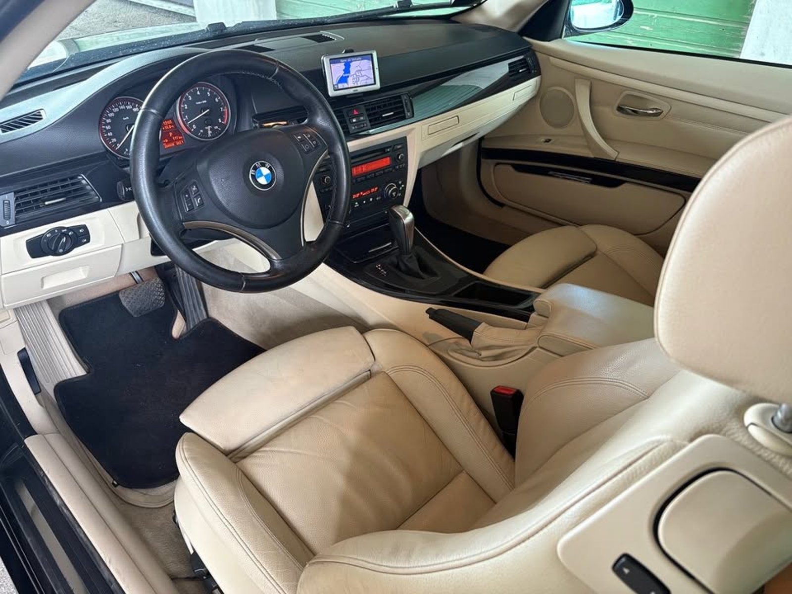 BMW 335i Coupé Steptronic, 6-trins, 306ps, 2007