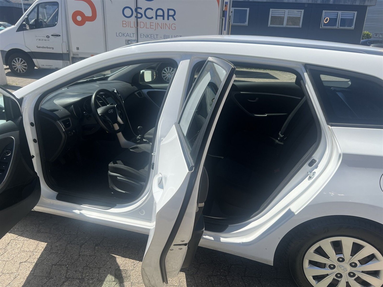 Hyundai i30 Kombi 1.6 CRDi Manual, 6-trins, 110ps, 2016