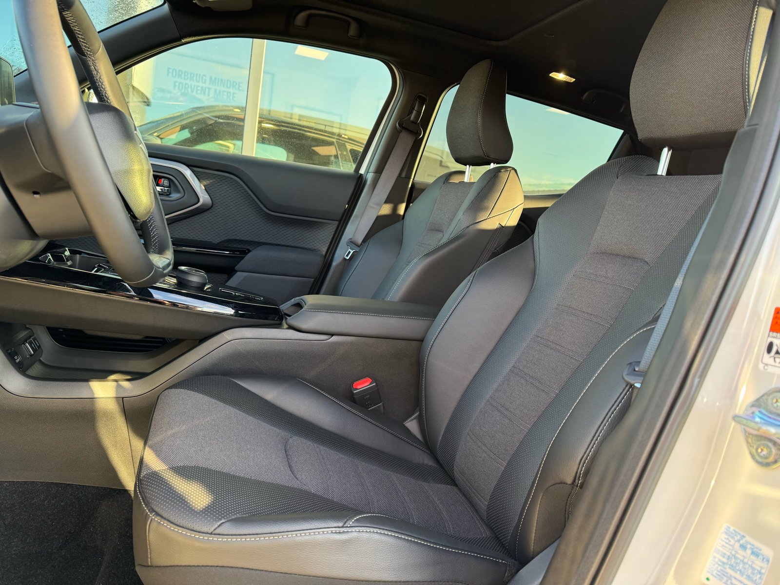 Suzuki e Vitara 61 kWh ALLGRIP-e, 184ps, 2025