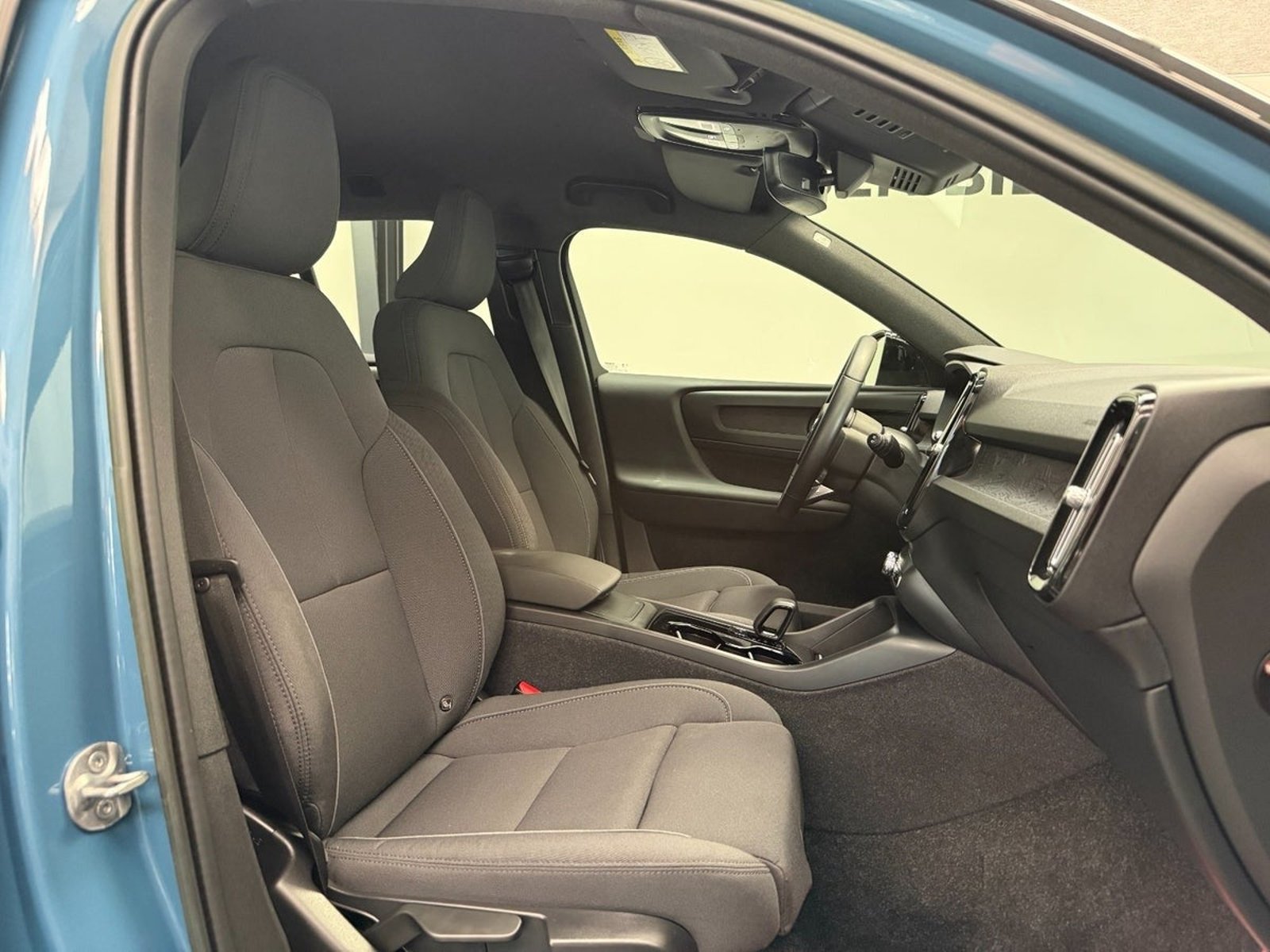 Volvo XC40 Recharge, 231ps, 2023