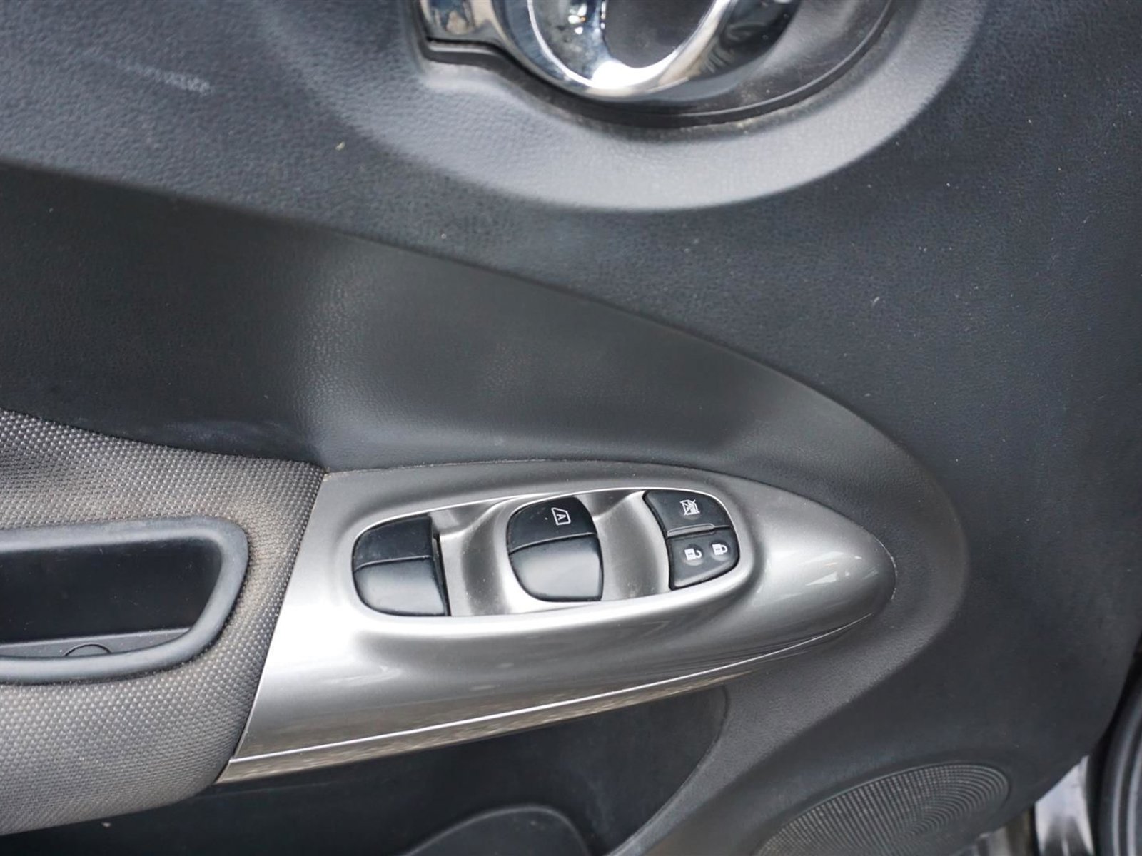 Nissan Juke 1.6 Manual, 117hp, 2011