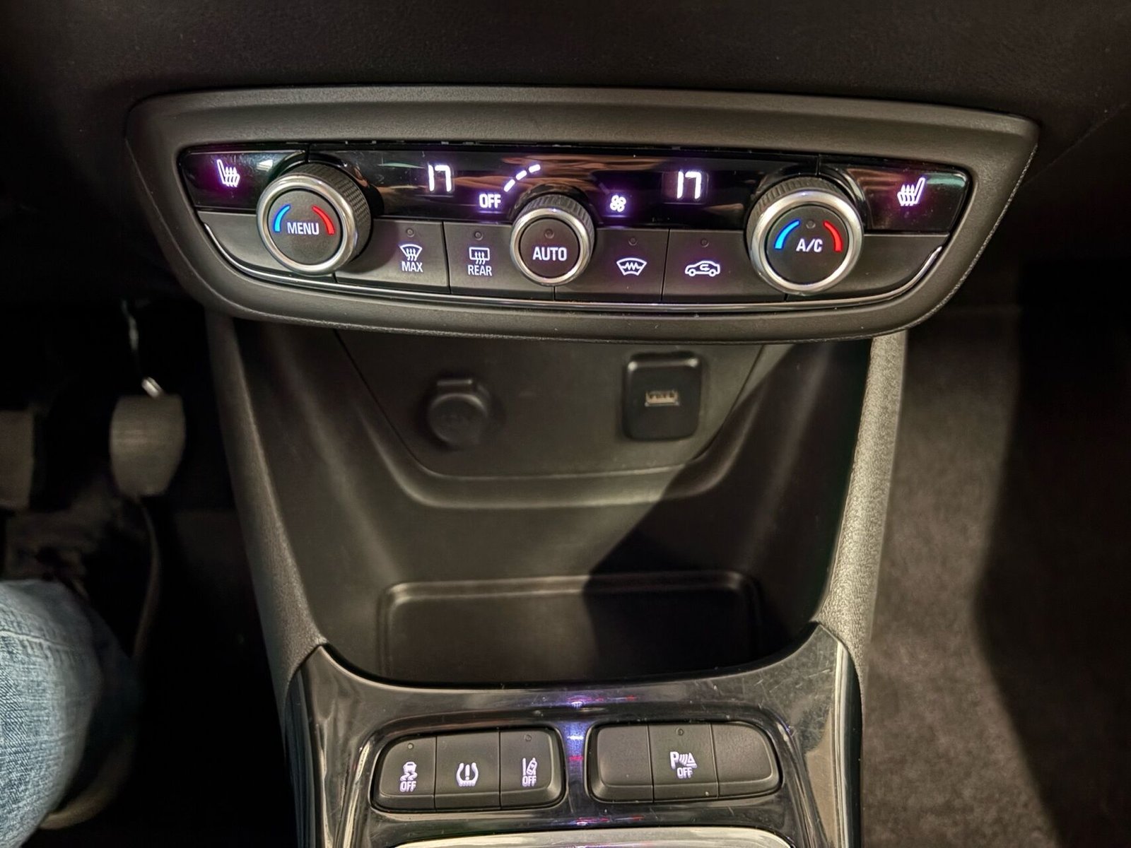 Opel Crossland X 1.2 Manual, 5-trins, 83ps, 2019