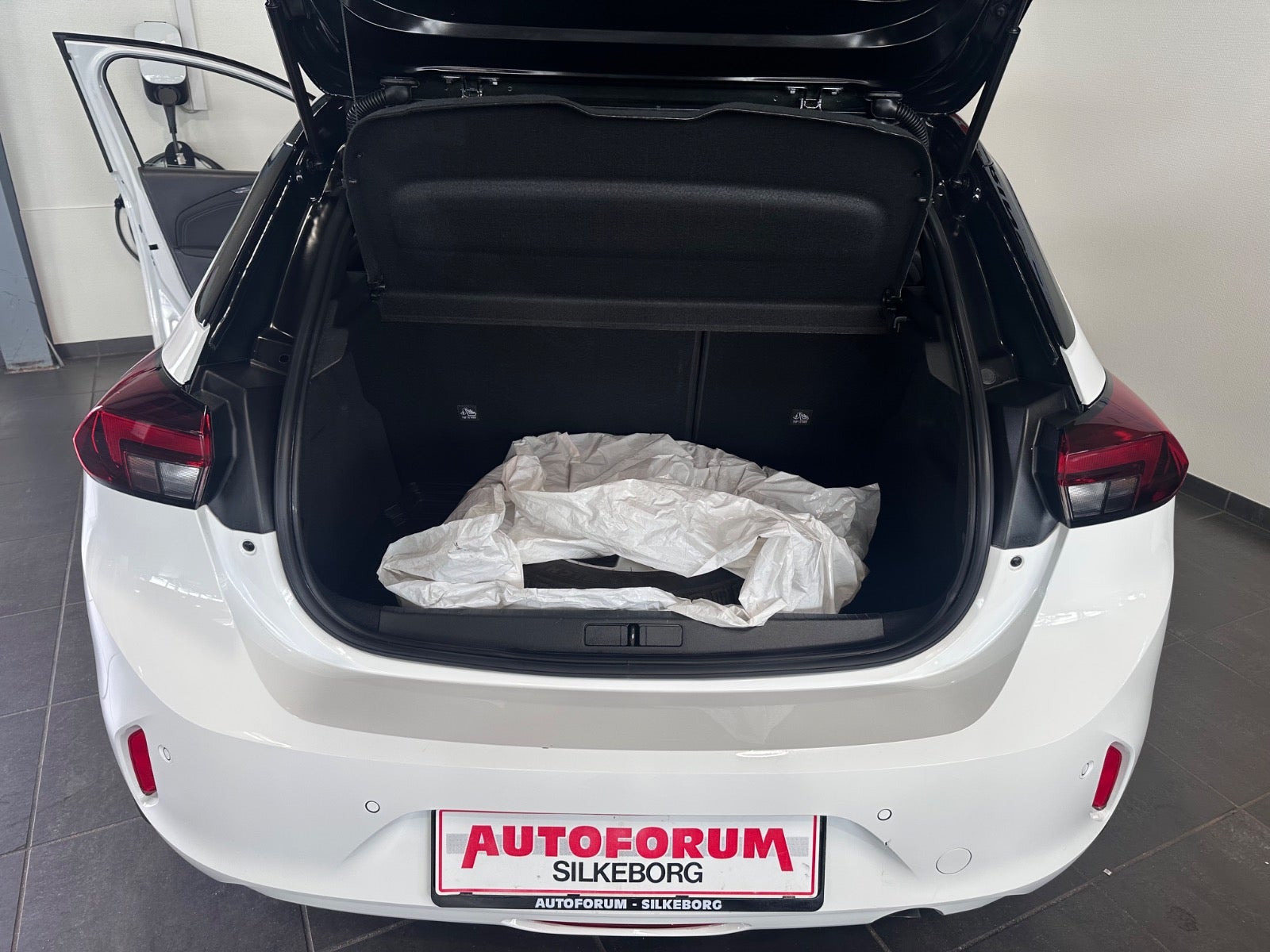 Opel Corsa 1.2 Turbo Automatic, 100hp, 2023