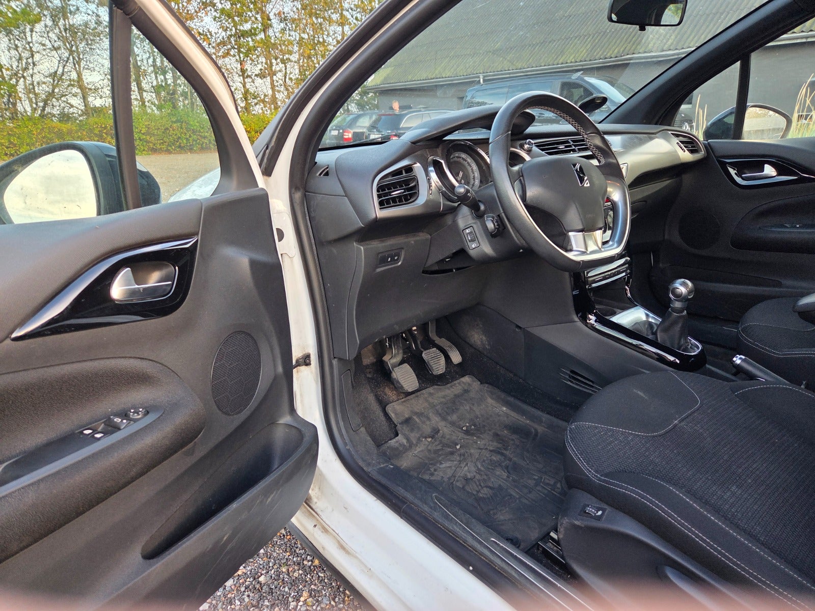 DS 3 1.6 BlueHDi Manual, 99hp, 2018