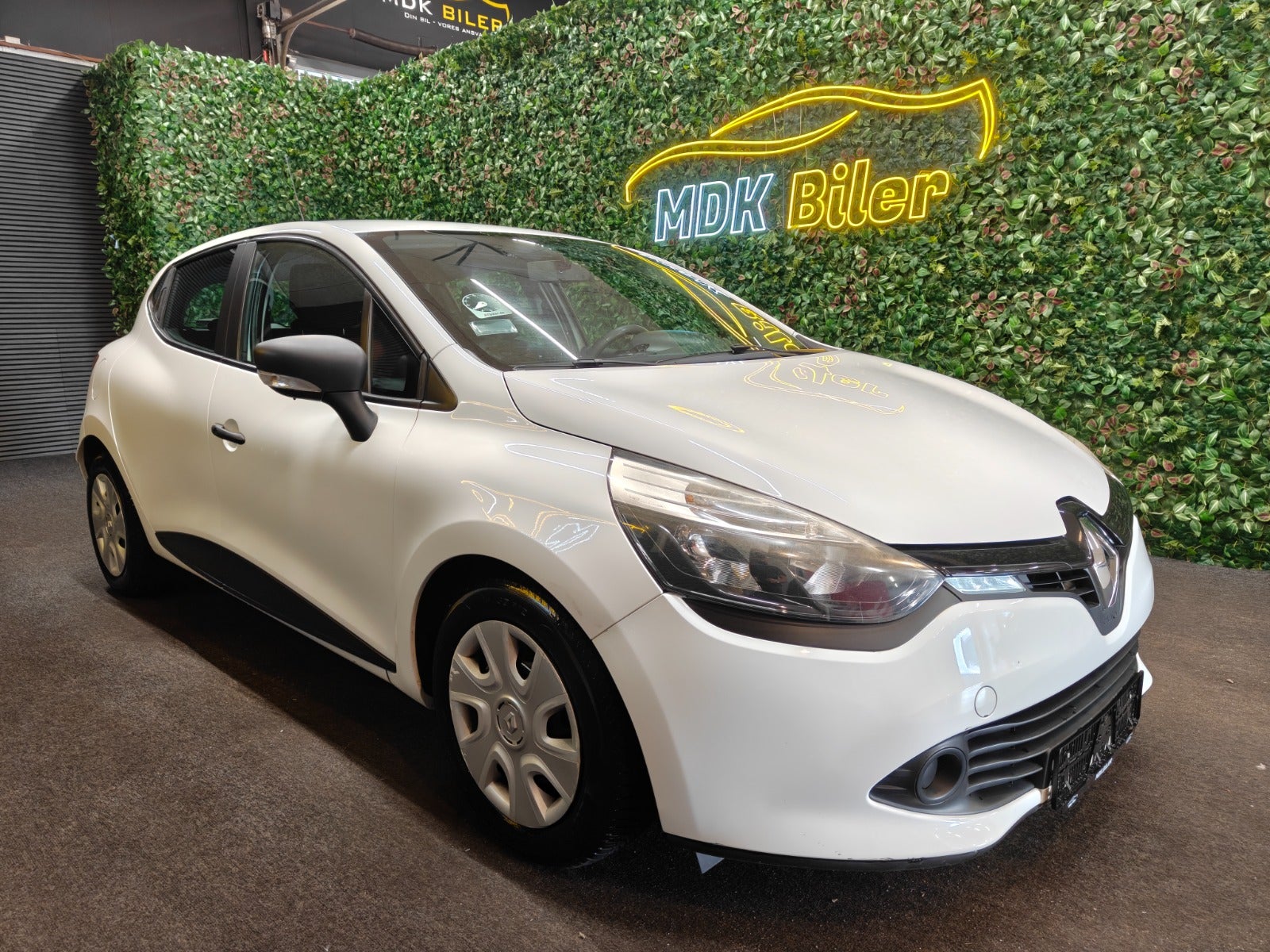 Renault Clio 1.2 Manual, 73hp, 2014