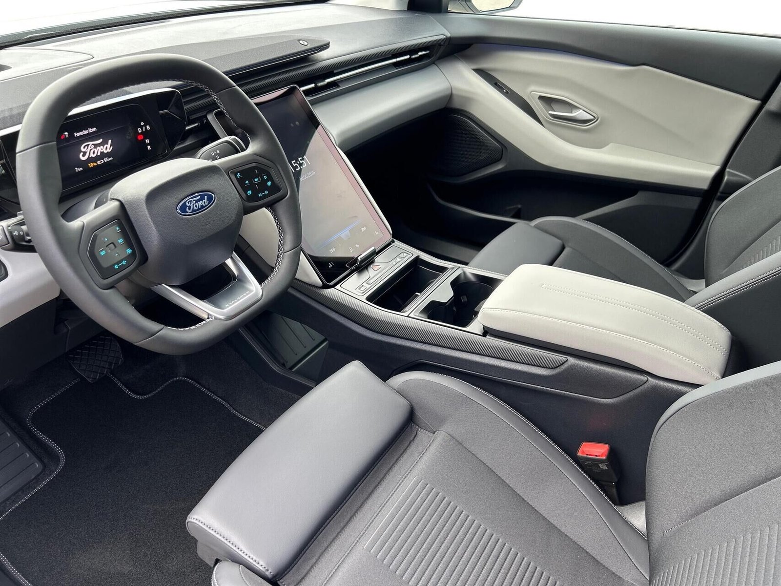 Ford Explorer EV Extended Range RWD 77 kWh, 286hp, 2026