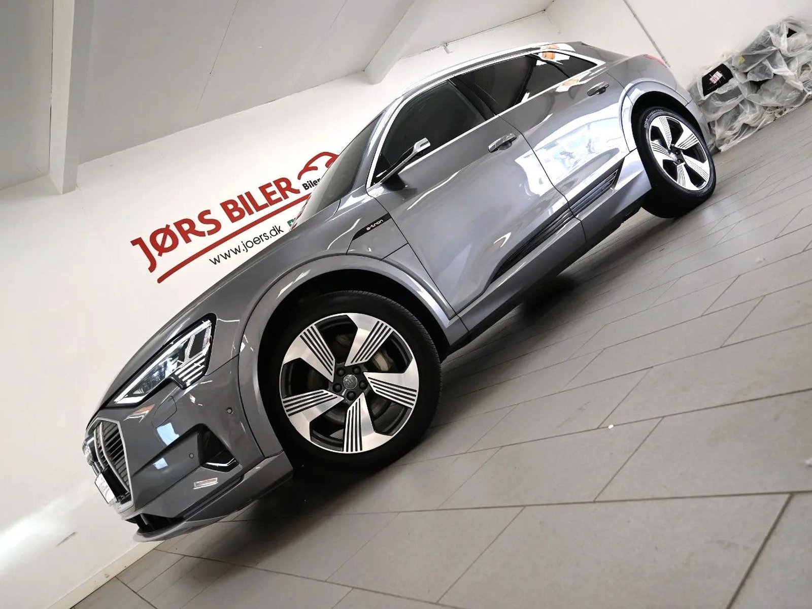 Audi e-tron 55 quattro, 408ps, 2019