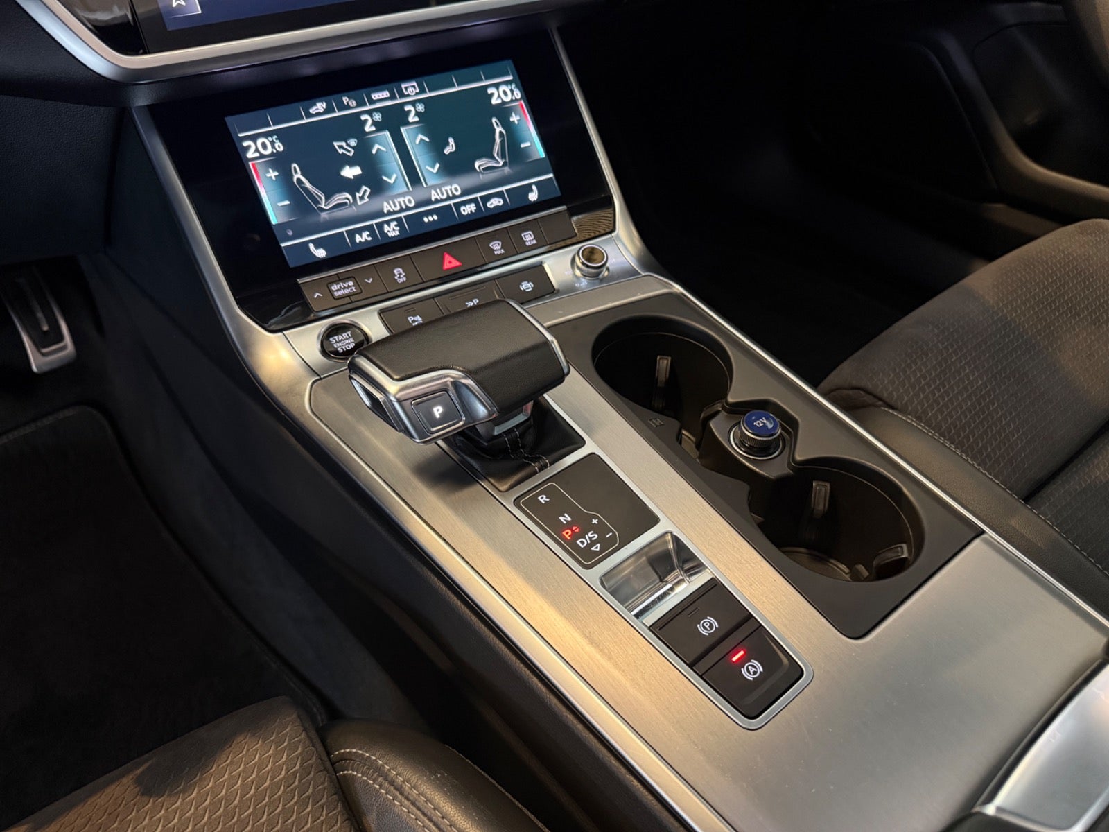Audi A6 Avant 55 TFSI e quattro S Tronic, 7-trins, 367ps, 2023