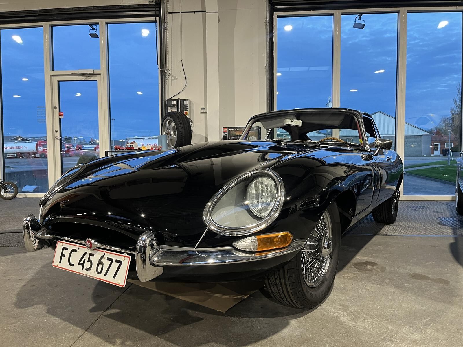 Jaguar E-Type 3.8 XK Manual, 4-trins, 269ps, 1964
