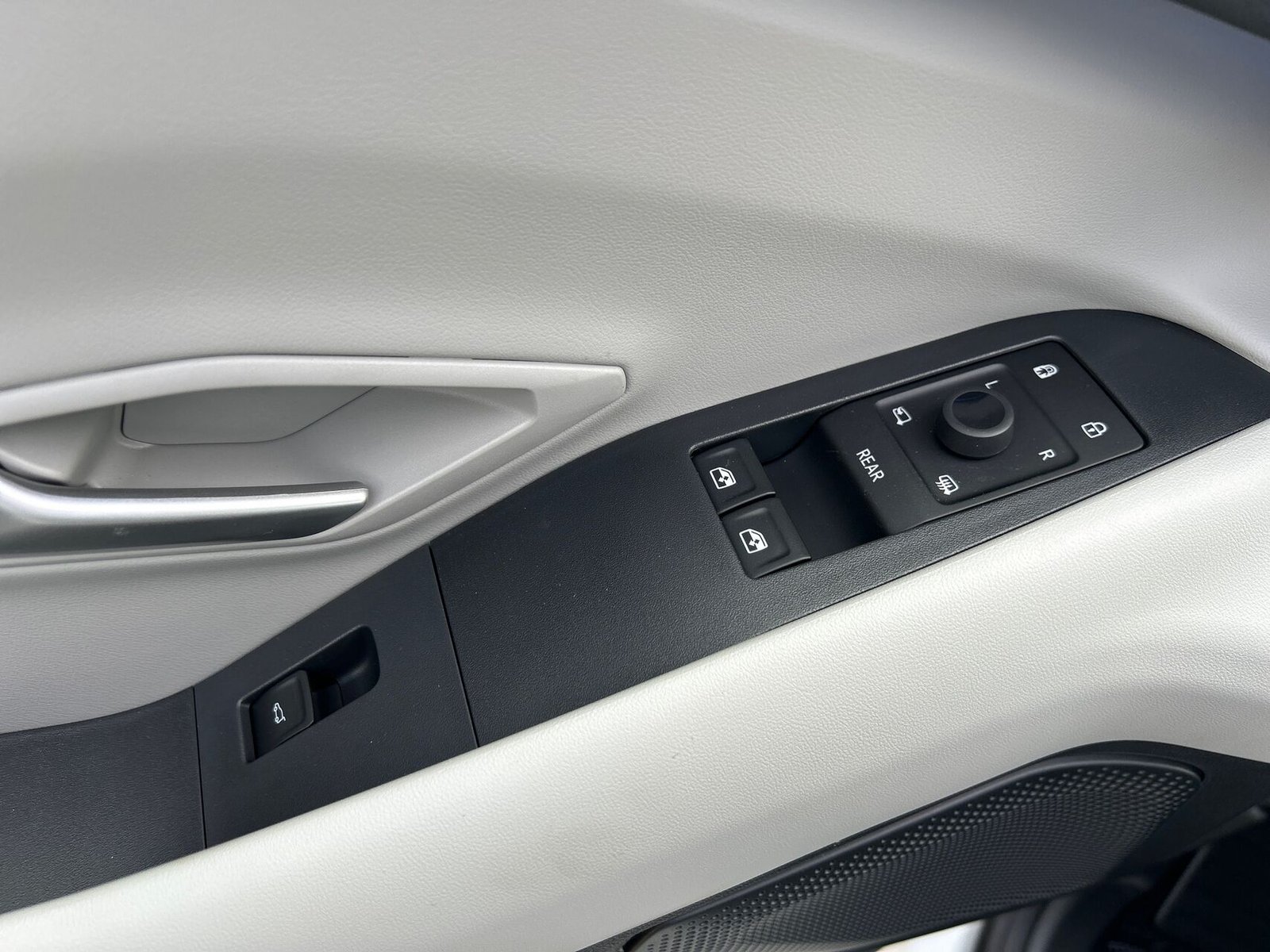 Ford Explorer EV Extended Range RWD 77 kWh, 286hp, 2026