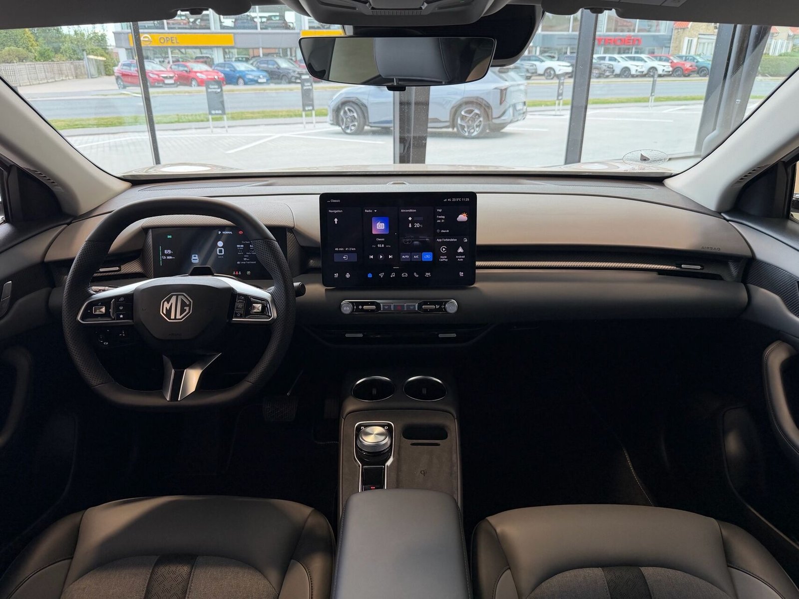 MG S5 EV Long Range 64 kWh, 231hk, 2025