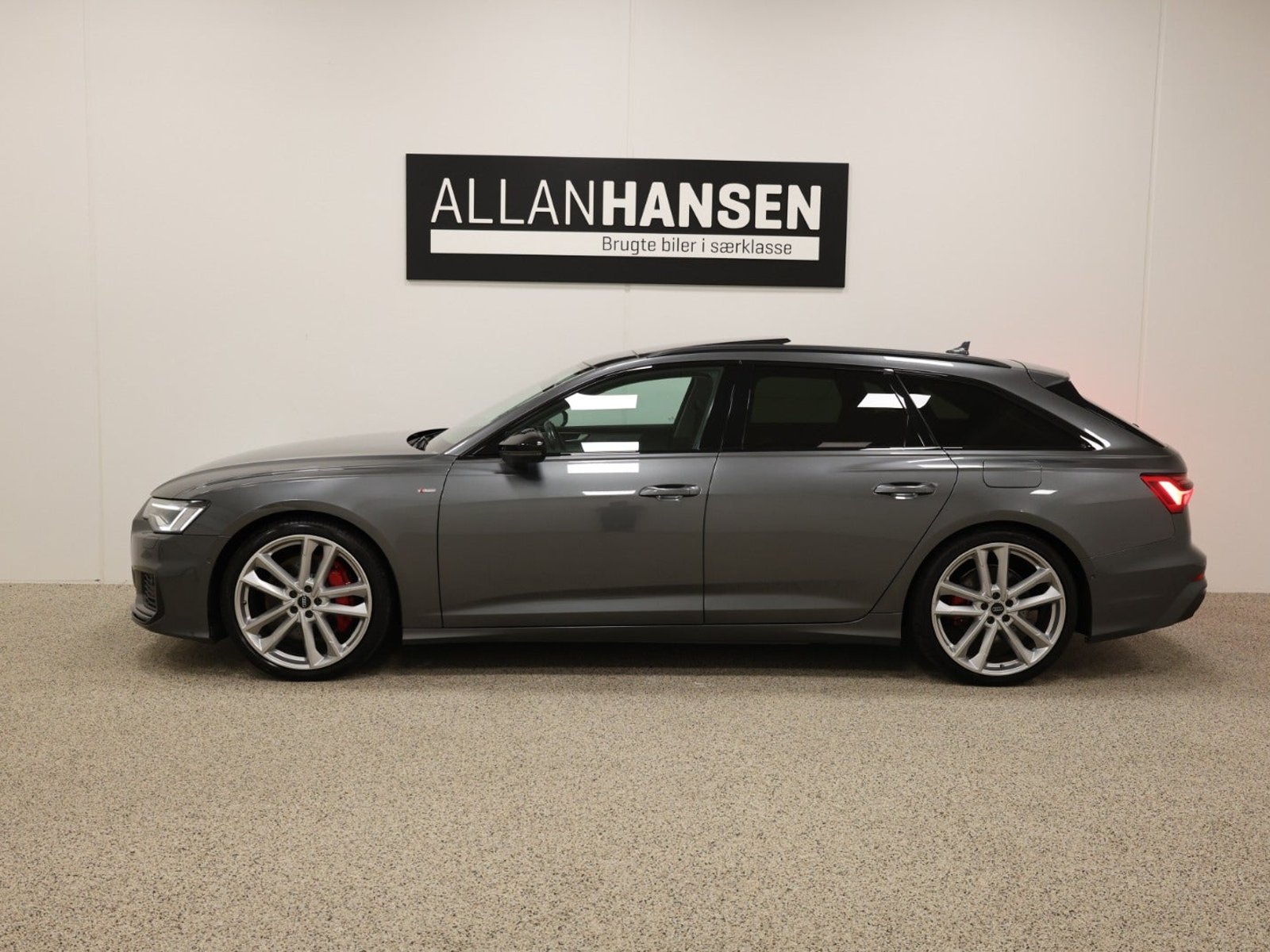 Audi A6 Avant 55 TFSI e quattro S Tronic, 7-trins, 367ps, 2021