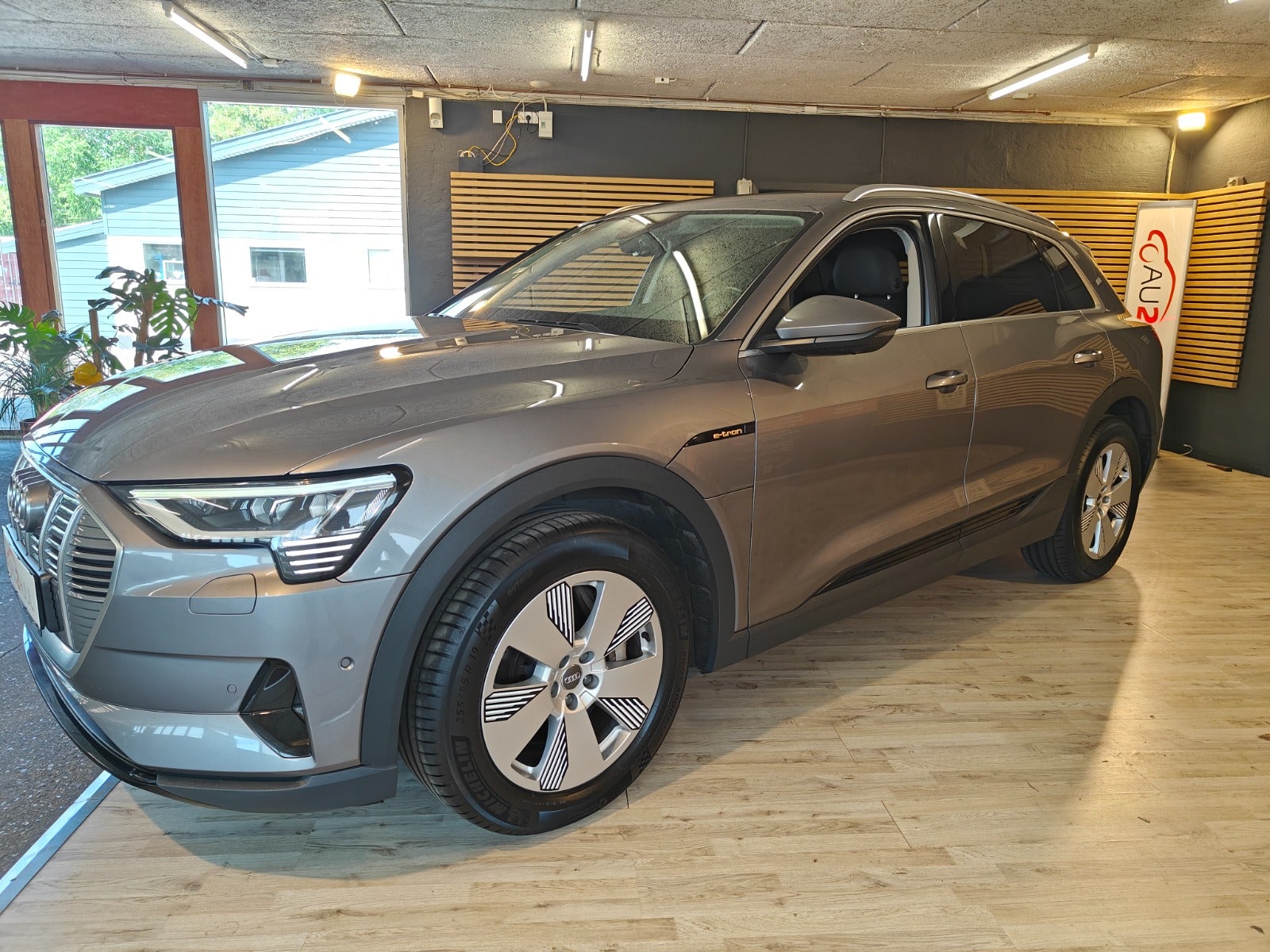 Audi e-tron 50 quattro, 313ps, 2020