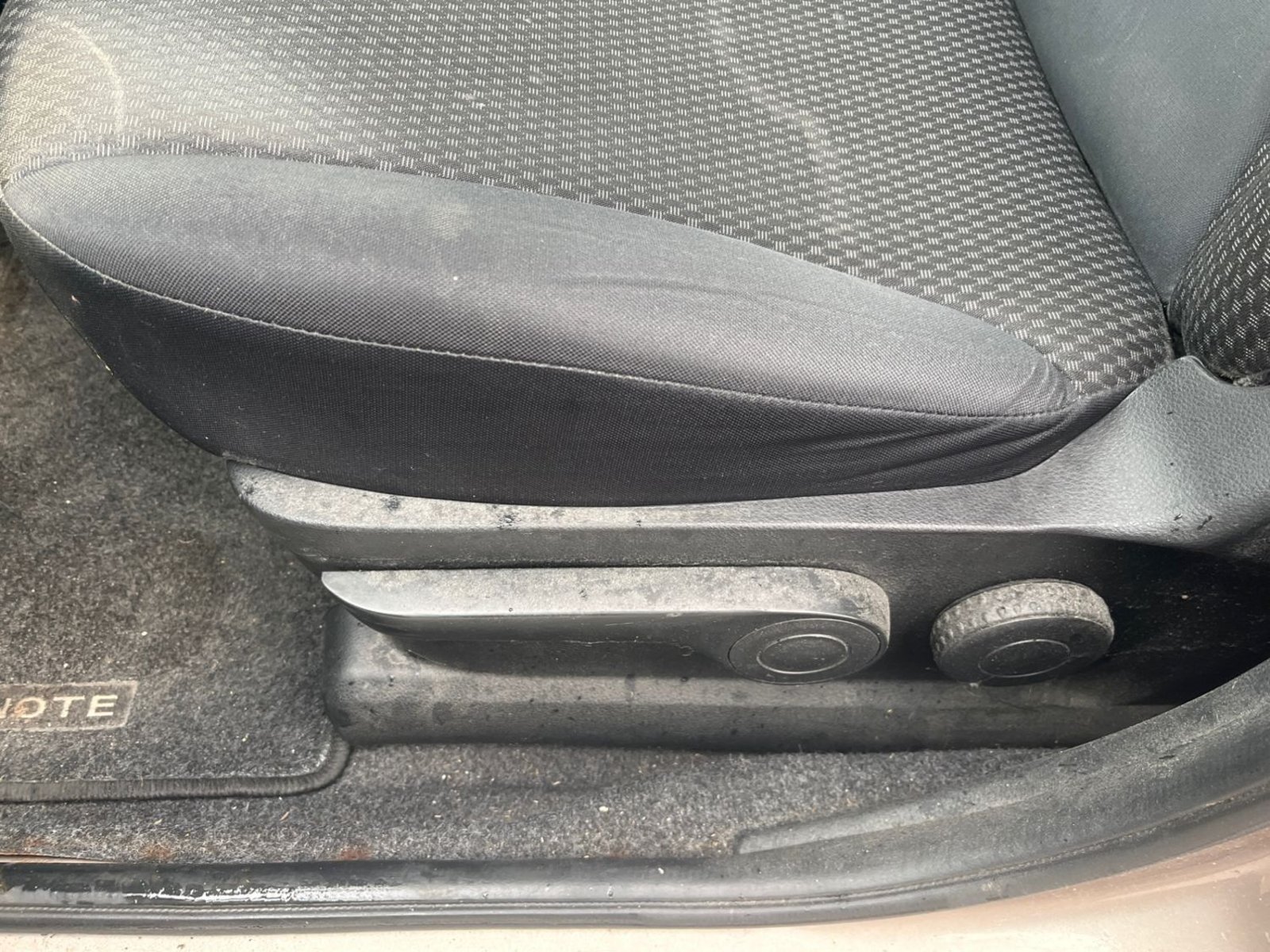 Nissan Note 1.6 Automatic, 4-trins, 110ps, 2008