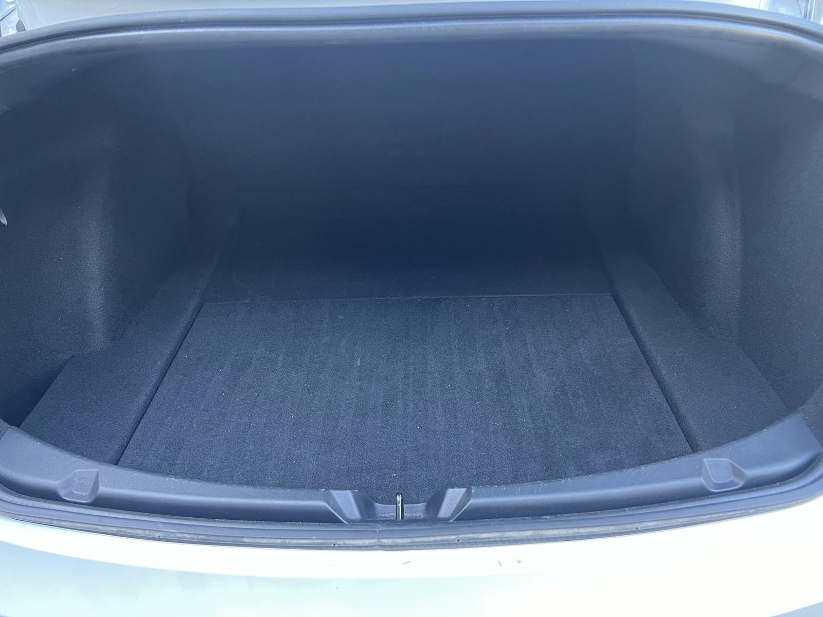 Tesla Model 3 Standard Range, 283hp, 2022
