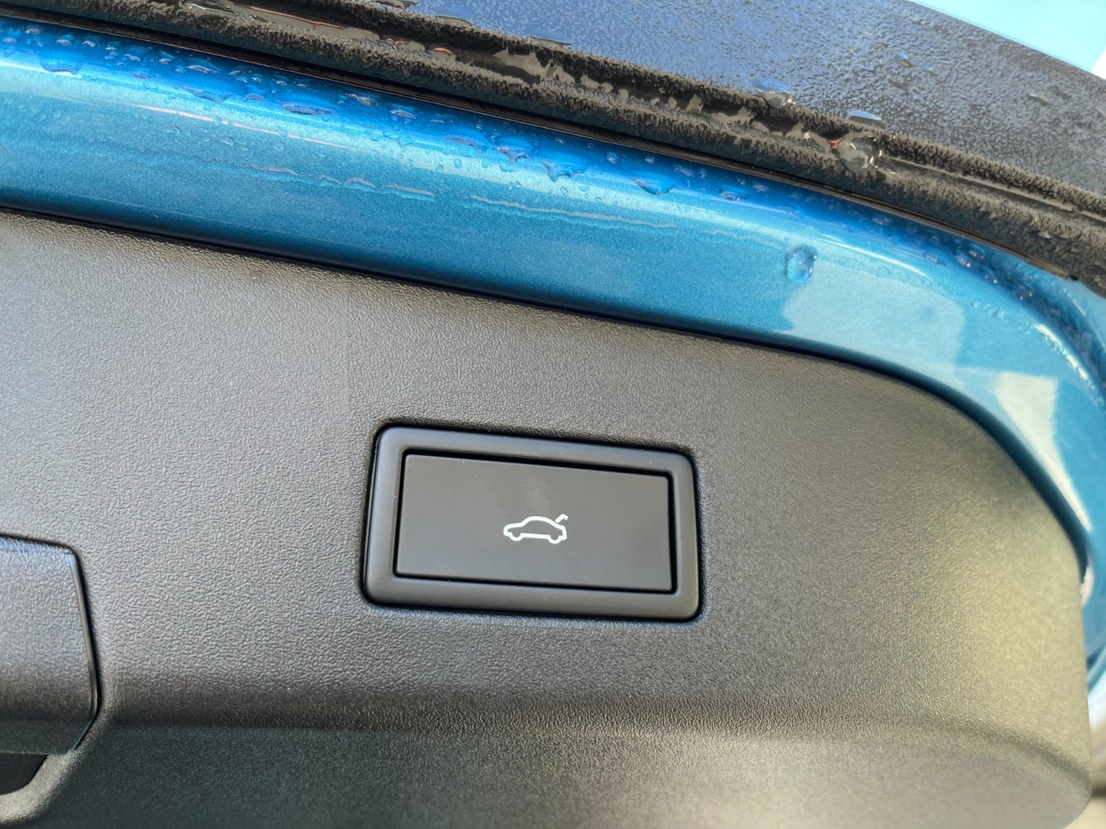 Volkswagen ID.4 Pro, 286ps, 2026