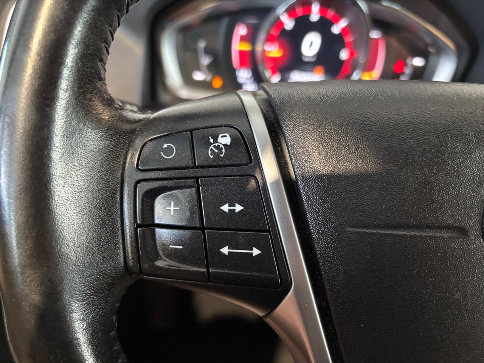 Volvo XC60 D4 Geartronic, 190hk, 2017