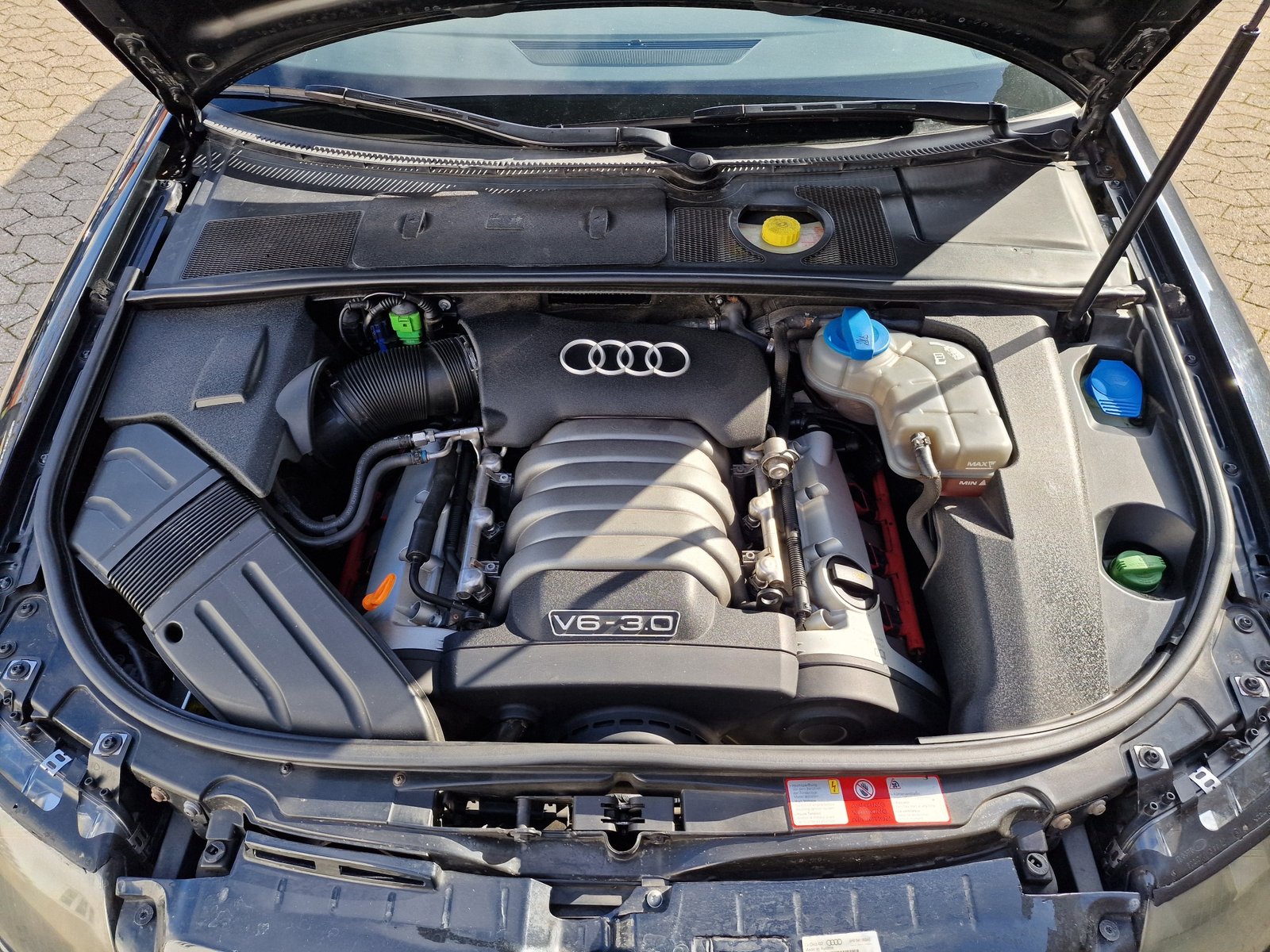 Audi A4 Cabriolet 3.0 V6 Multitronic, 220ps, 2003