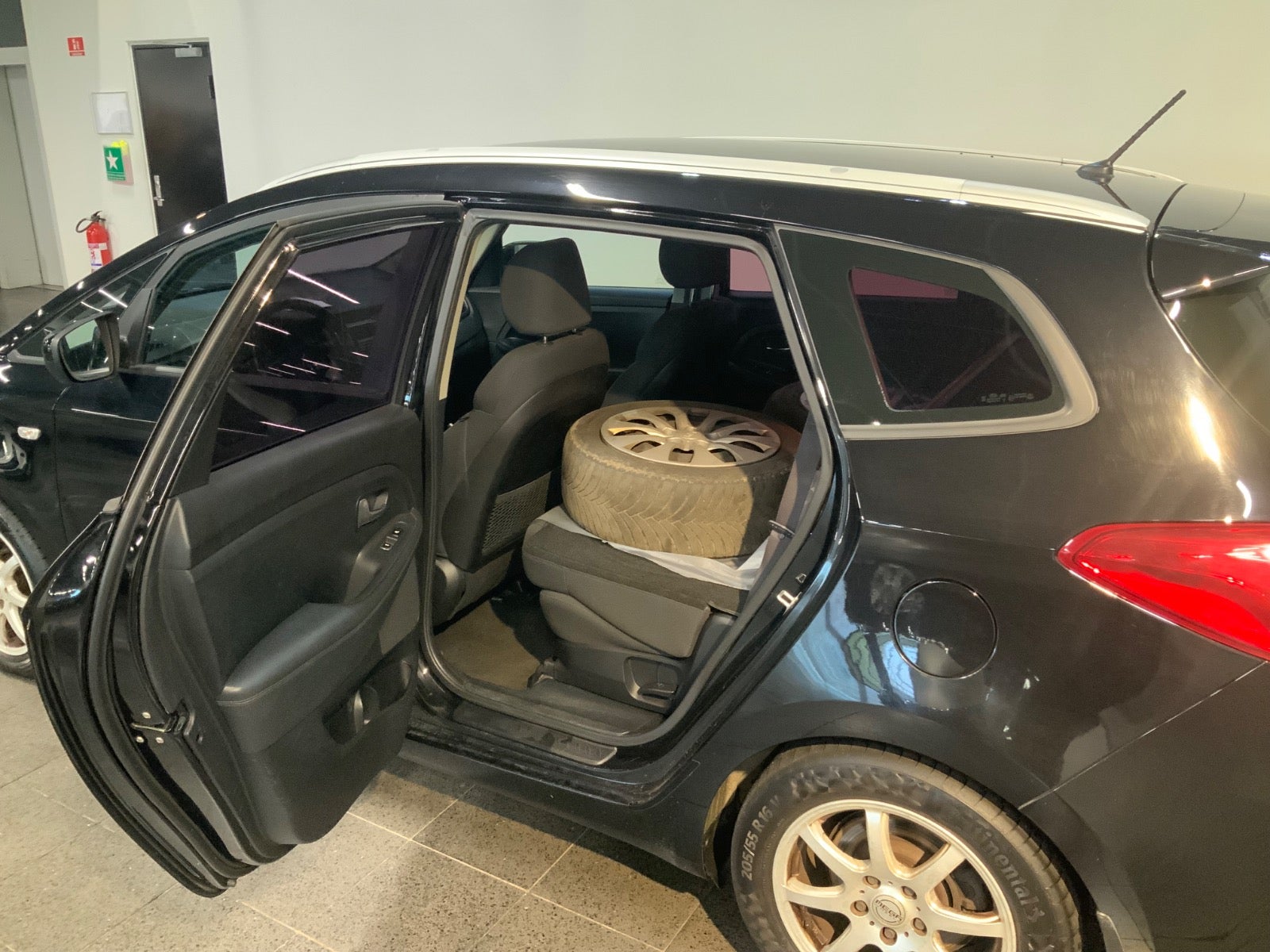 Kia Carens 1.7 CRDi Manuell, 115hk, 2014