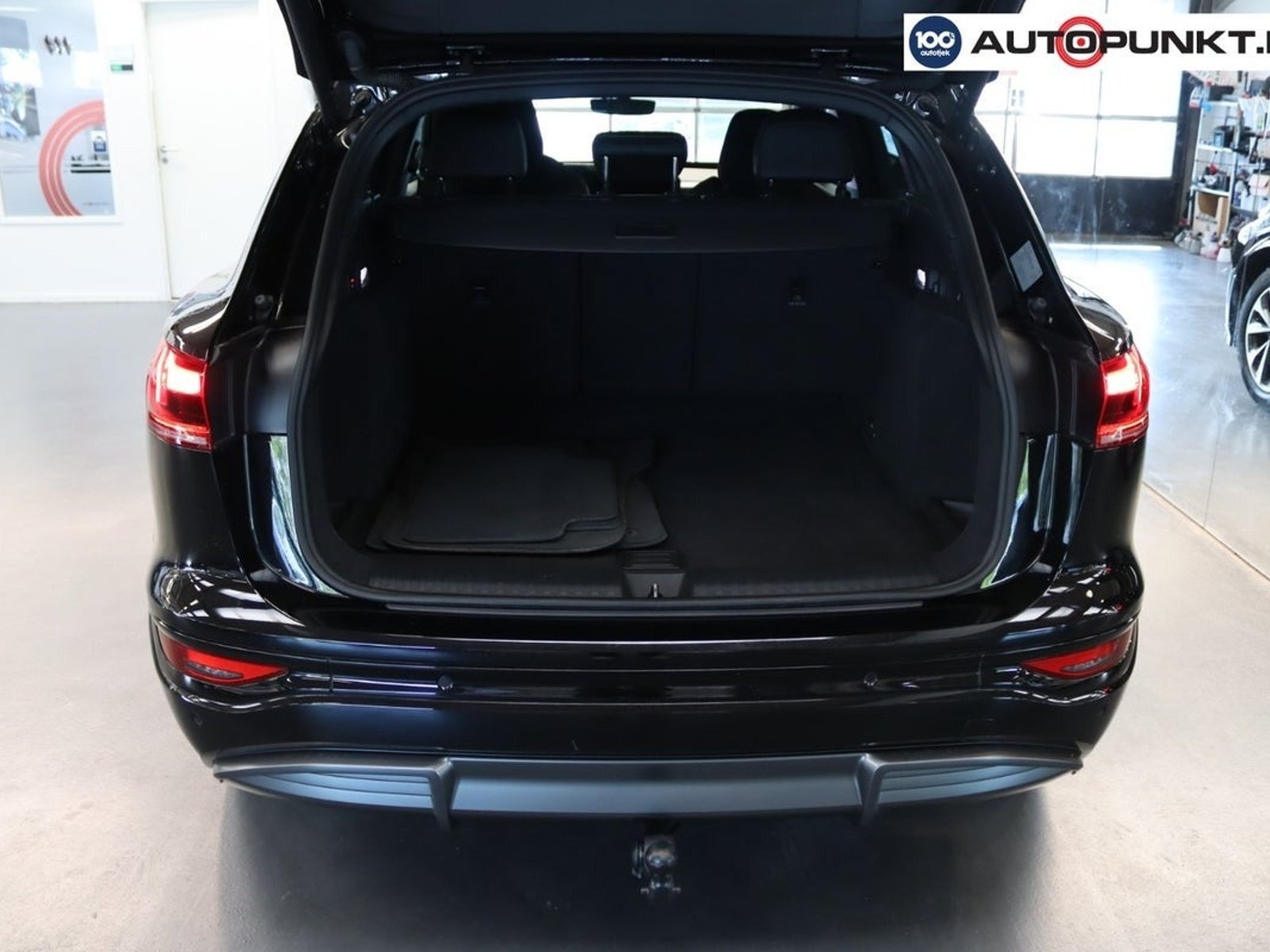 Audi Q6 e-tron performance, 306ps, 2025
