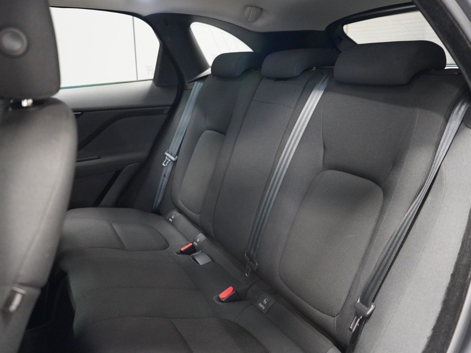 Jaguar F-Pace 20d Automatic, 8-trins, 180ps, 2018