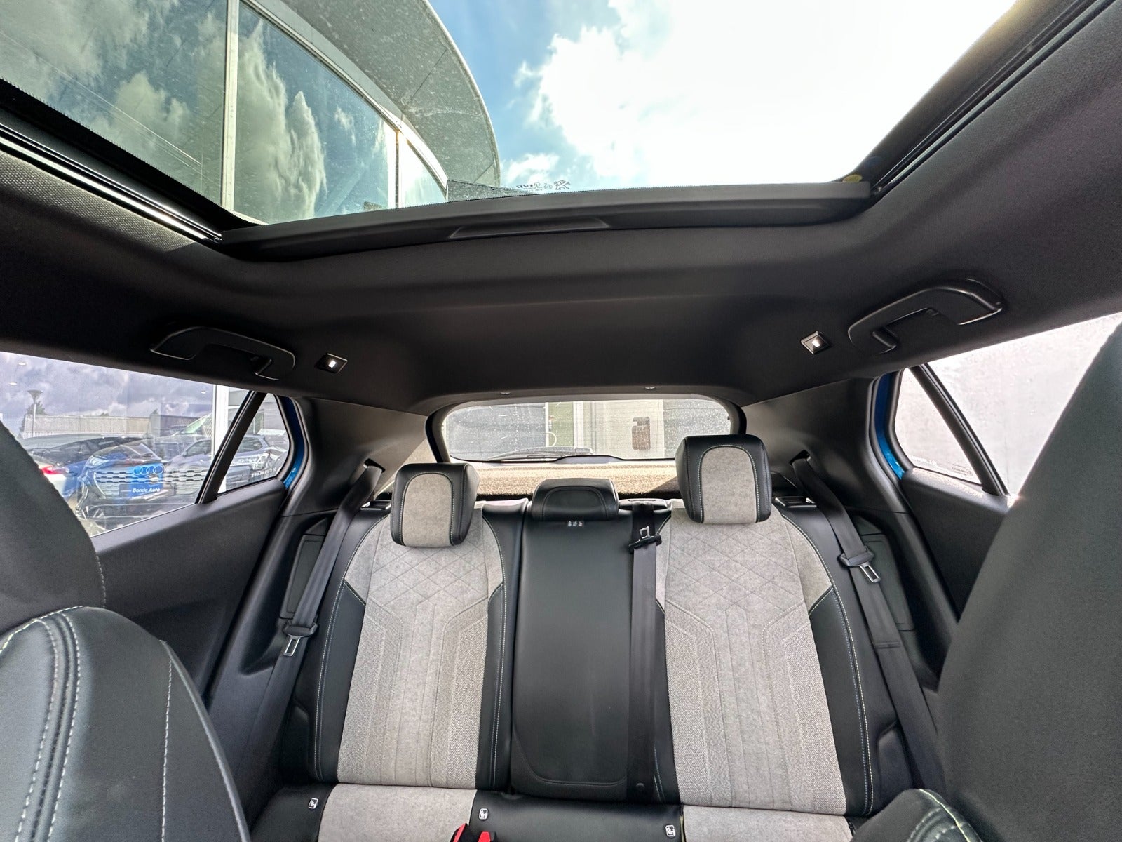 Peugeot e-2008, 136ps, 2020
