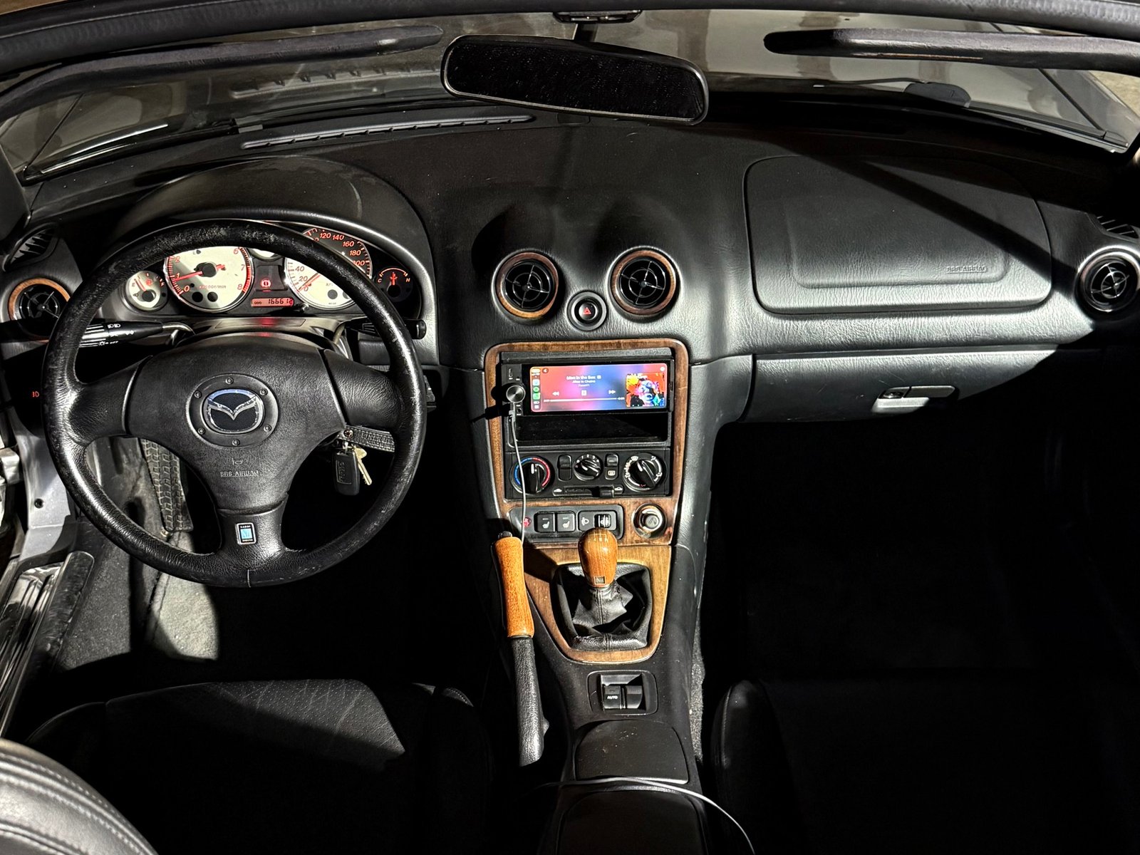 Mazda MX-5 1.8 Manual, 146hp, 2003