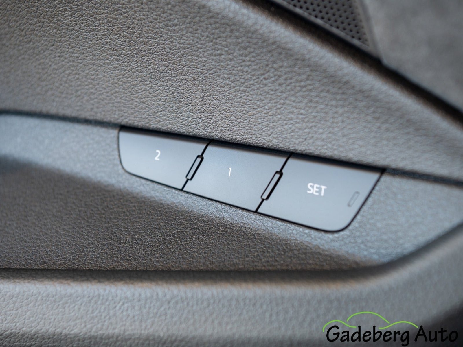 Audi e-tron 55 quattro, 408ps, 2020
