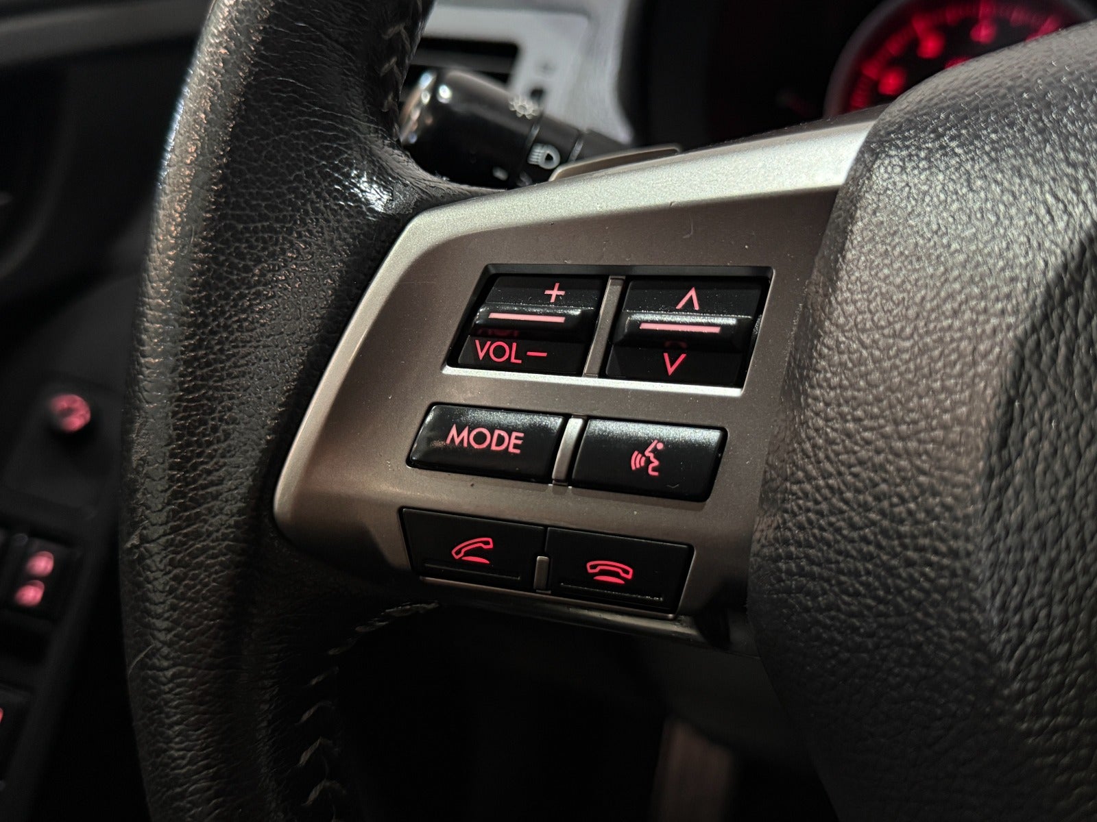 Subaru Forester 2.0 4WD Lineartronic, 150ps, 2013