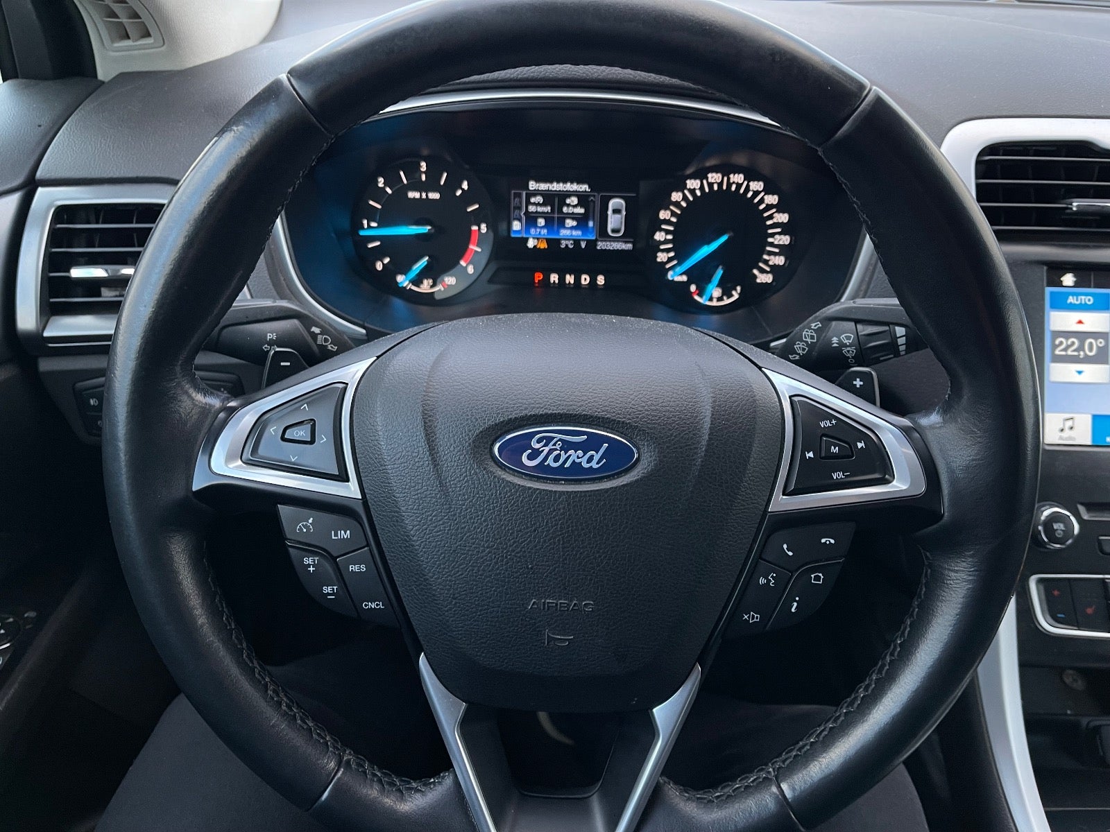 Ford Mondeo Combi 2.0 TDCi Powershift 6, 6-trins, 150ps, 2017