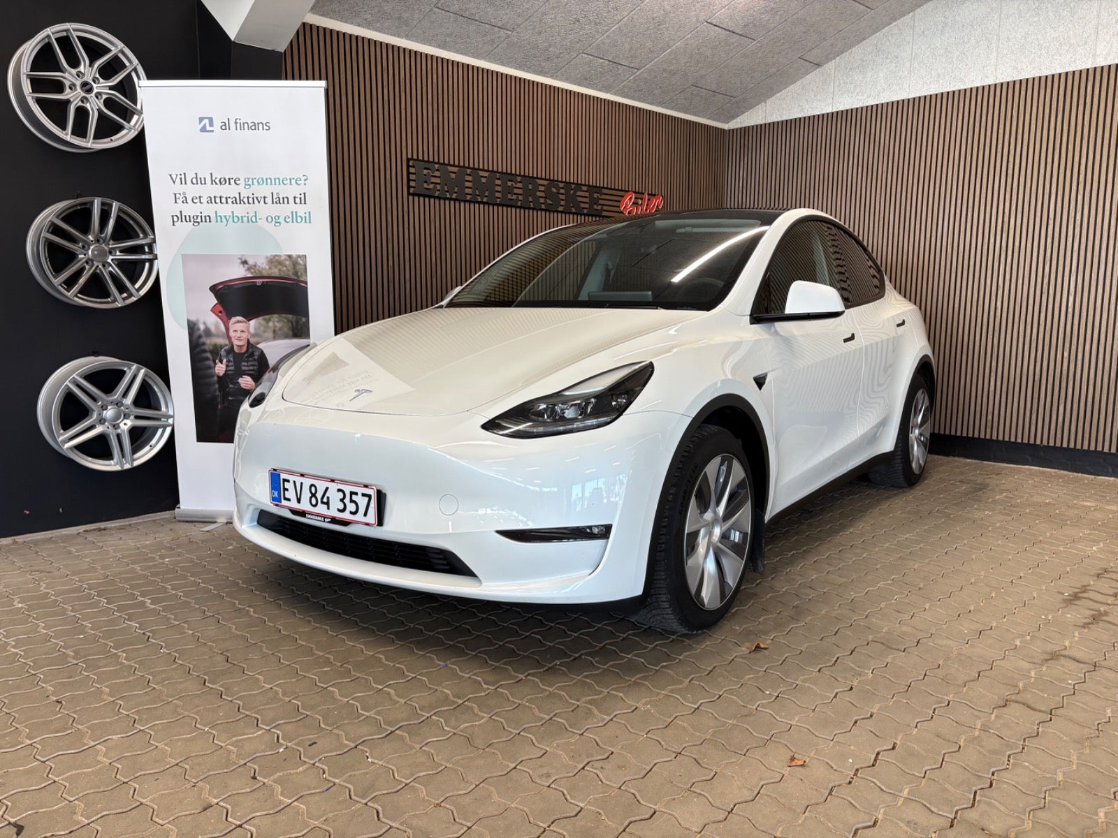 Tesla Model Y Long Range AWD, 514hp, 2023