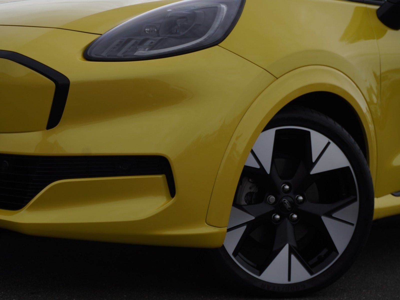 Ford Puma Gen-E, 168ps, 2025