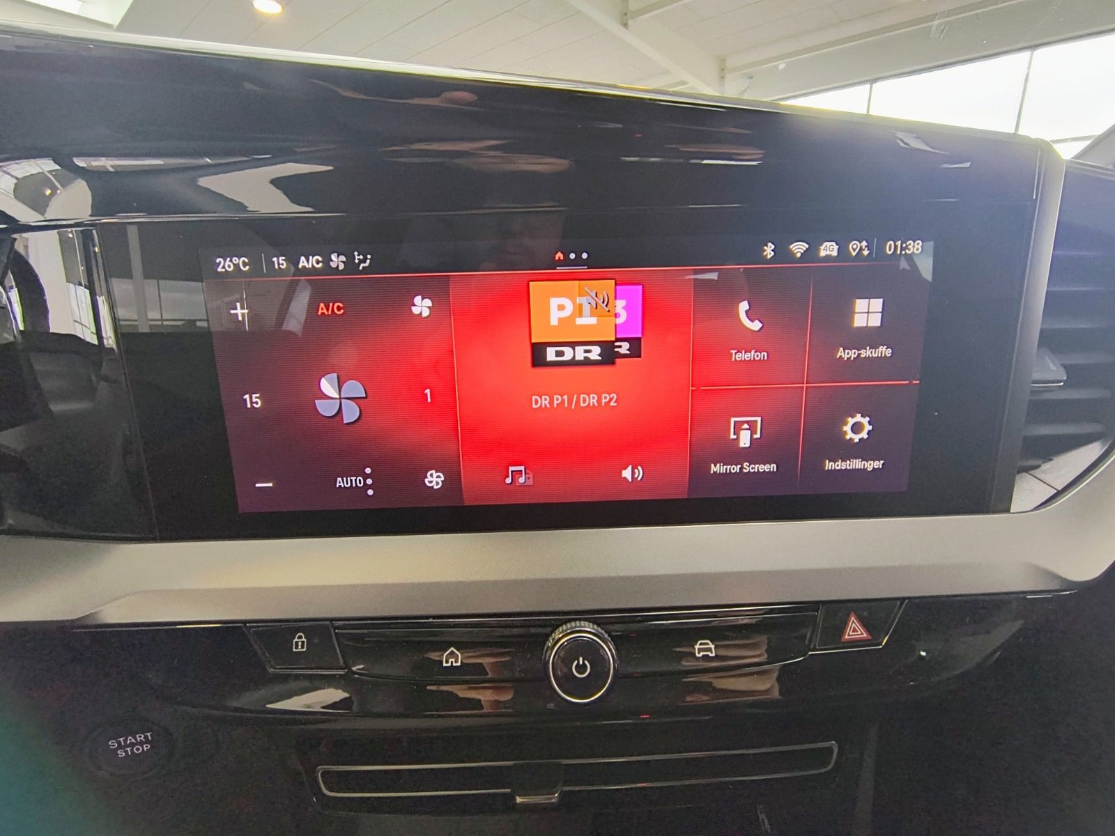 Opel Mokka, 156ps, 2025