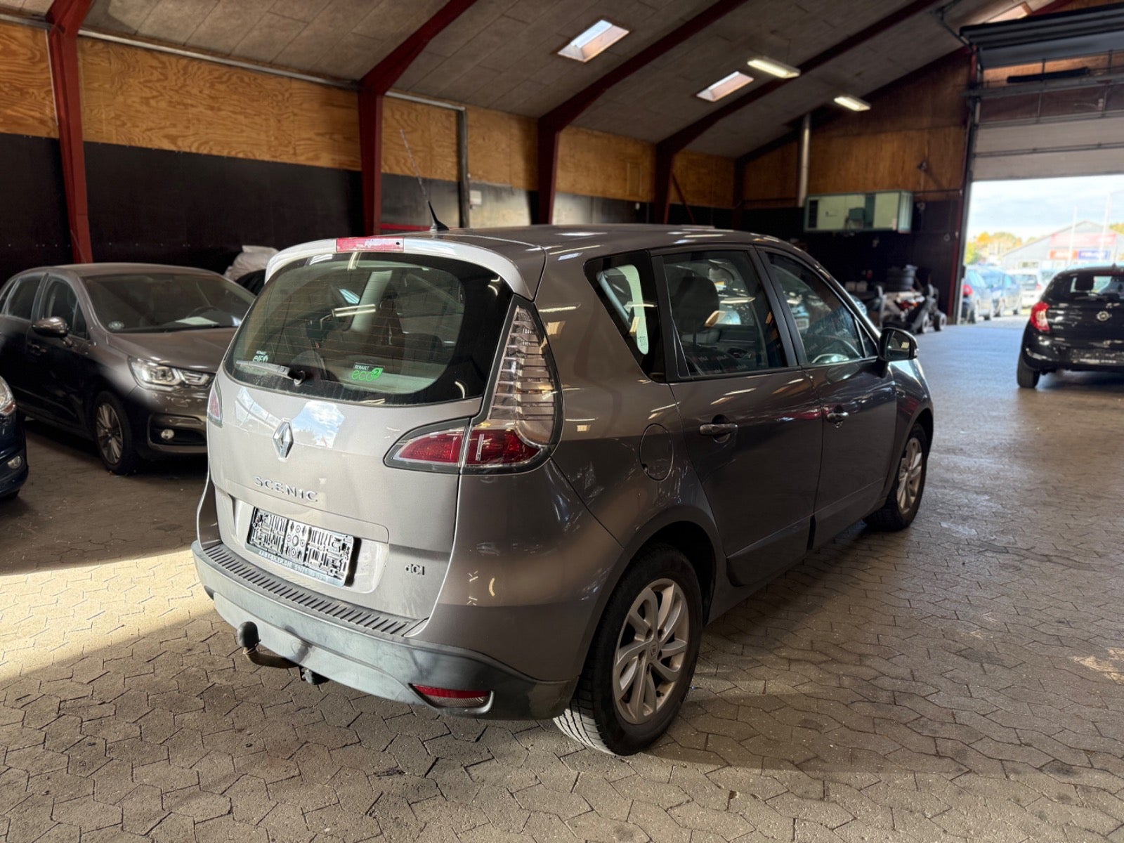 Renault Scénic 1.5 dCi Manual, 110hp, 2012