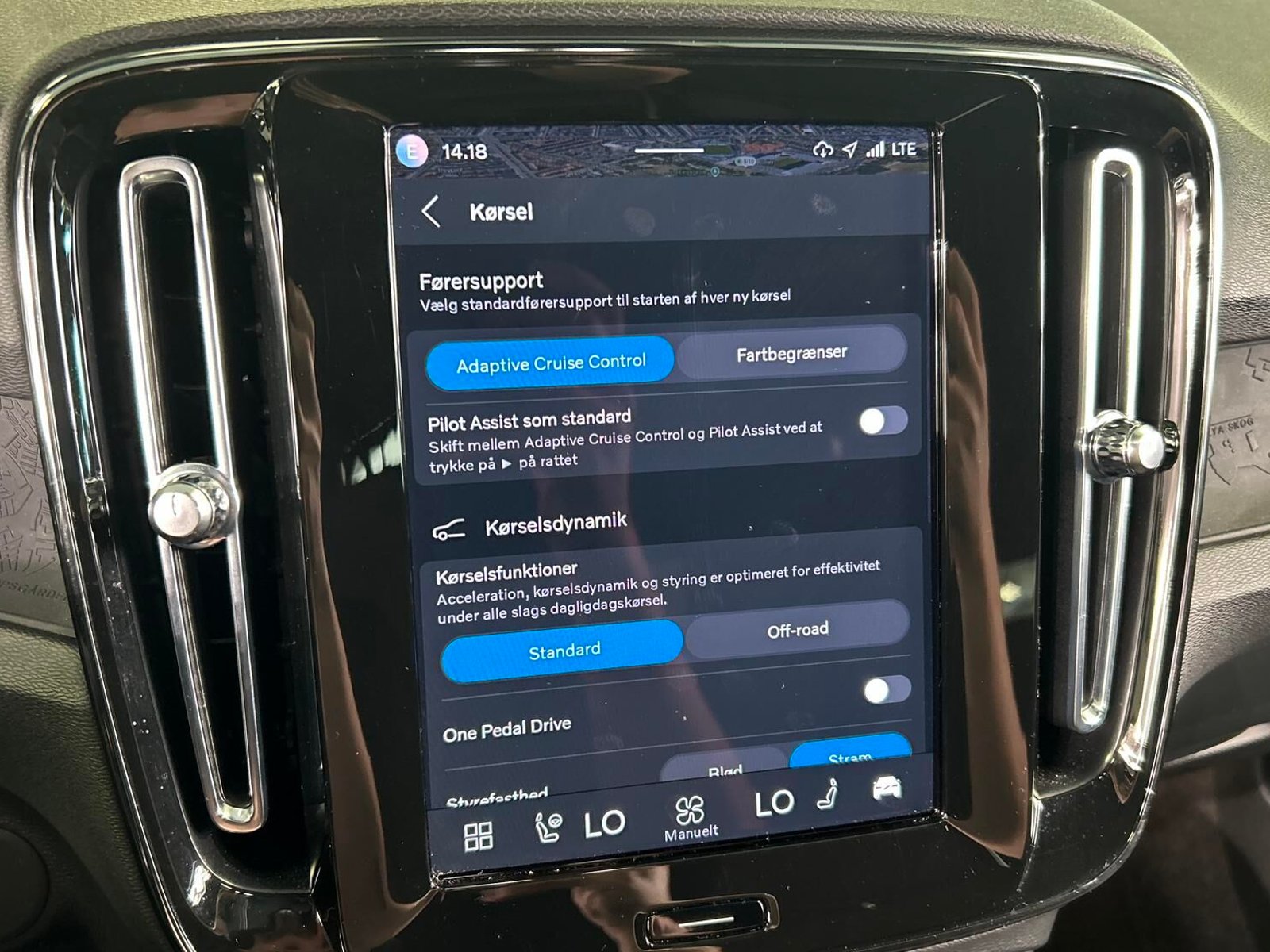 Volvo XC40 Recharge, 231ps, 2023