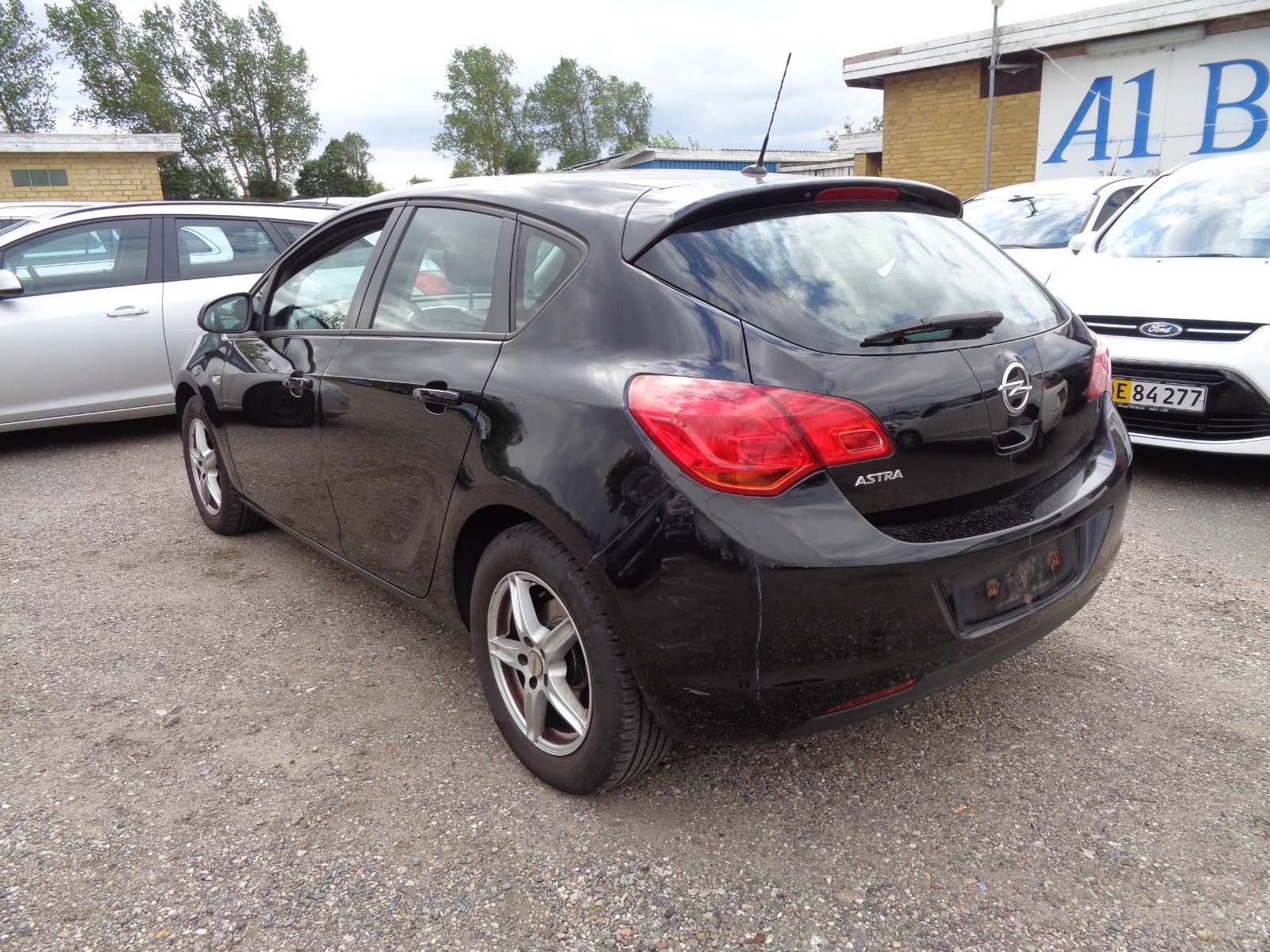 Opel Astra 1.6 Manual, 115hp, 2010