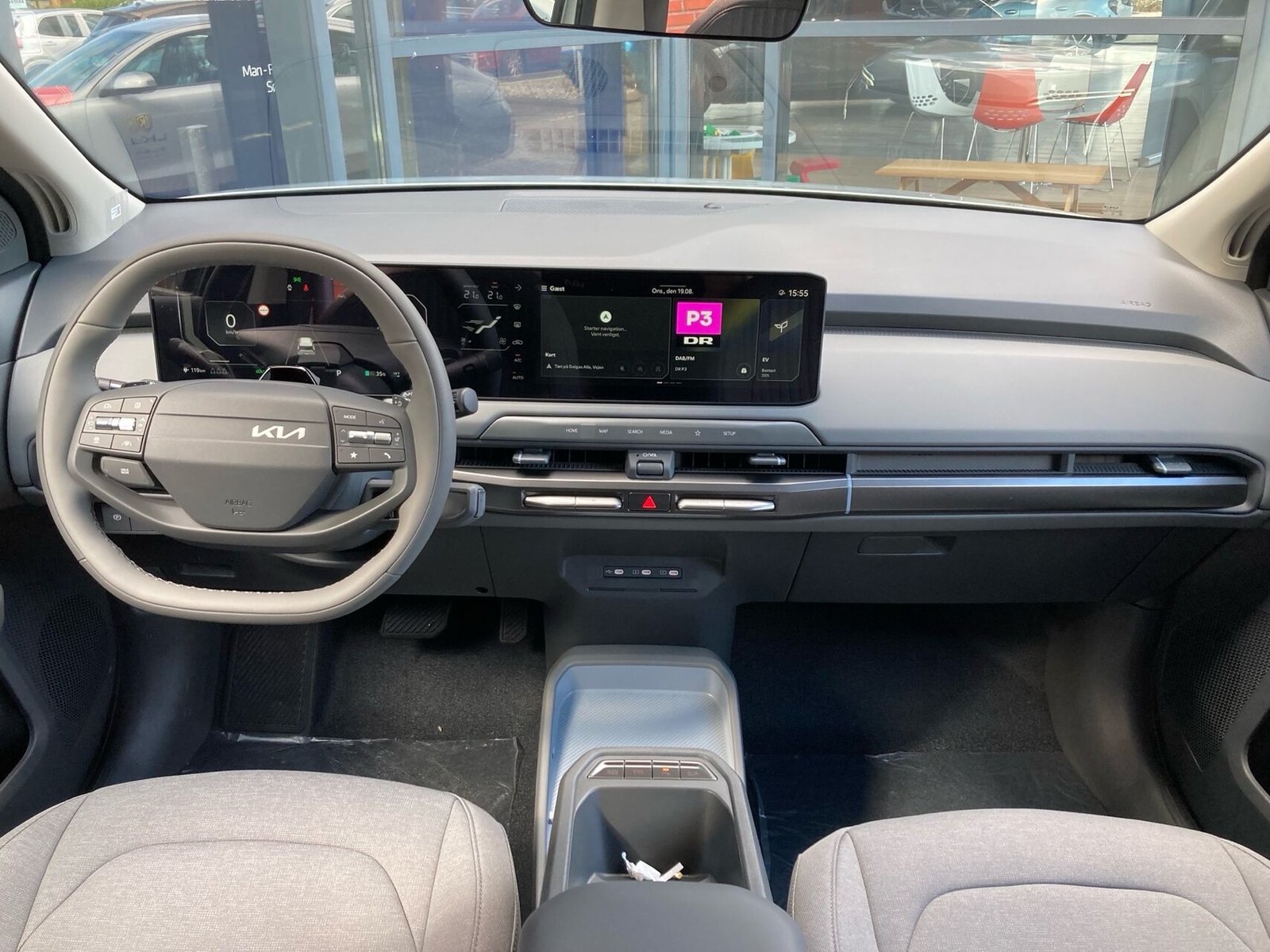 Kia EV3 Standard Range, 204ps, 2027