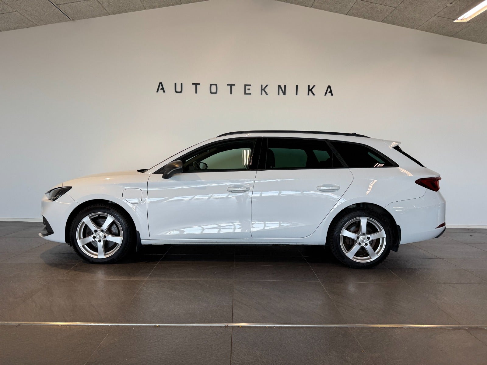 Seat Leon 1,4 eHybrid FR Sportstourer DSG