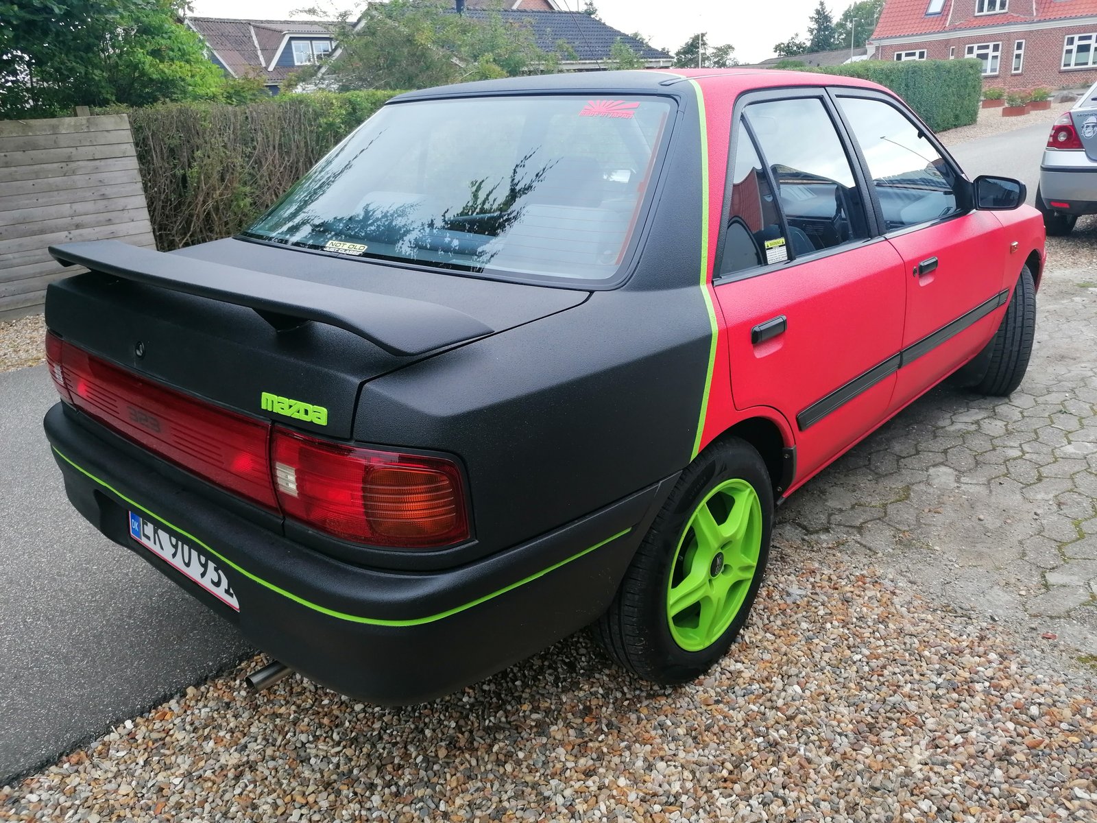 Mazda 323 C 1.3 Manual, 5-trins, 73ps, 1994