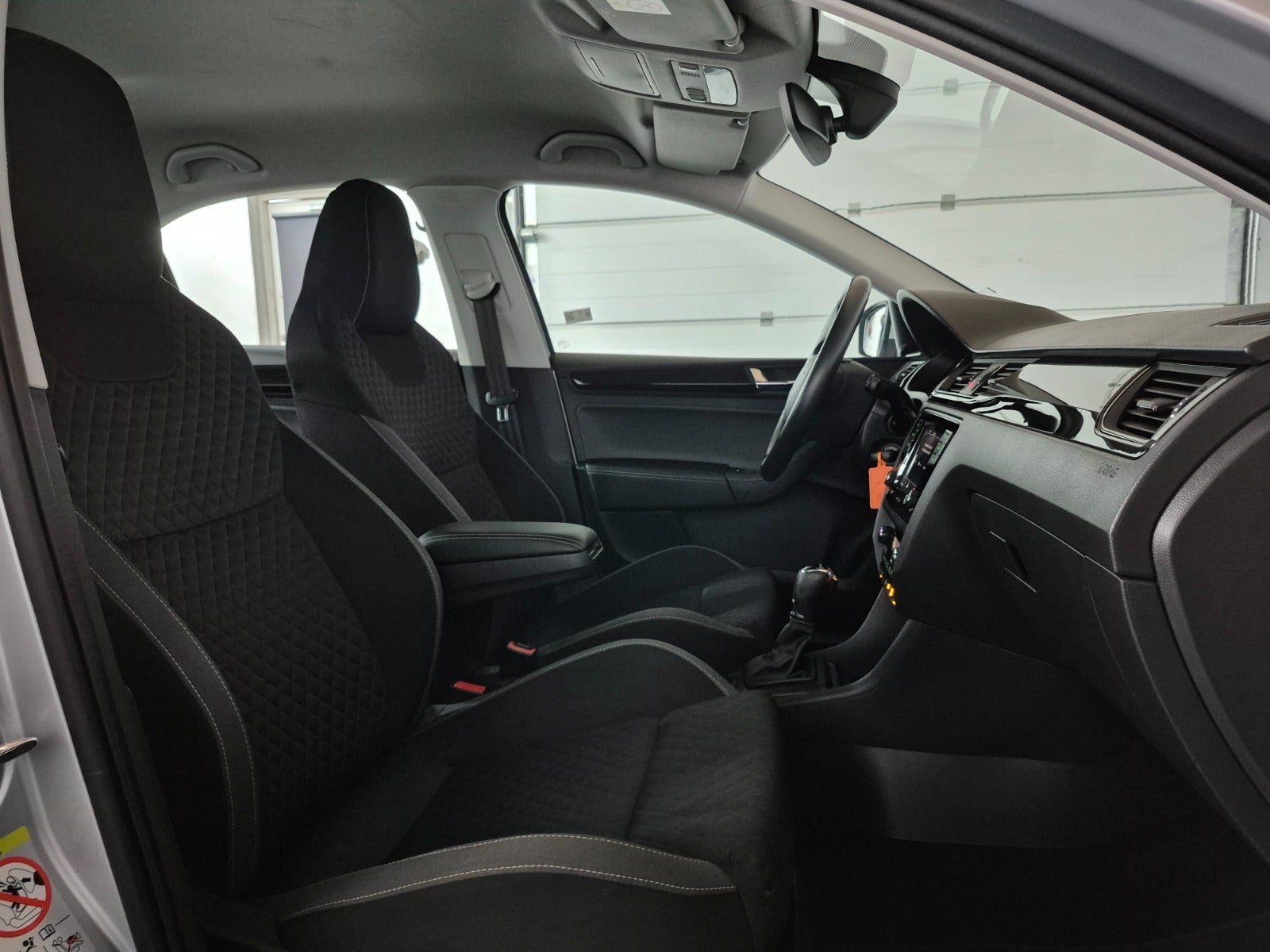 Škoda Rapid 1.0 TSI DSG sekvensiell, 7-trinn, 110hk, 2019