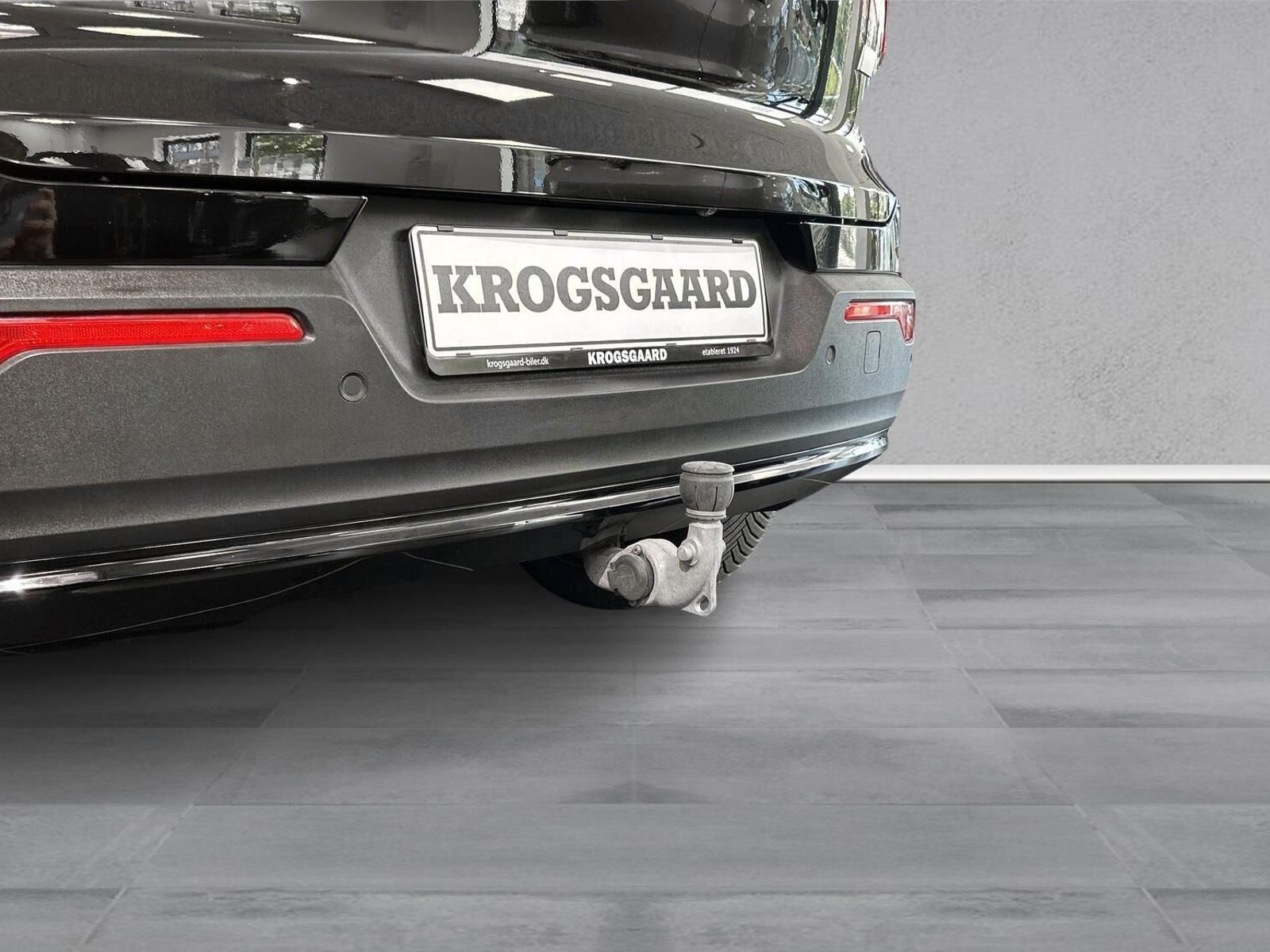 Volvo XC40 Recharge, 231ps, 2023