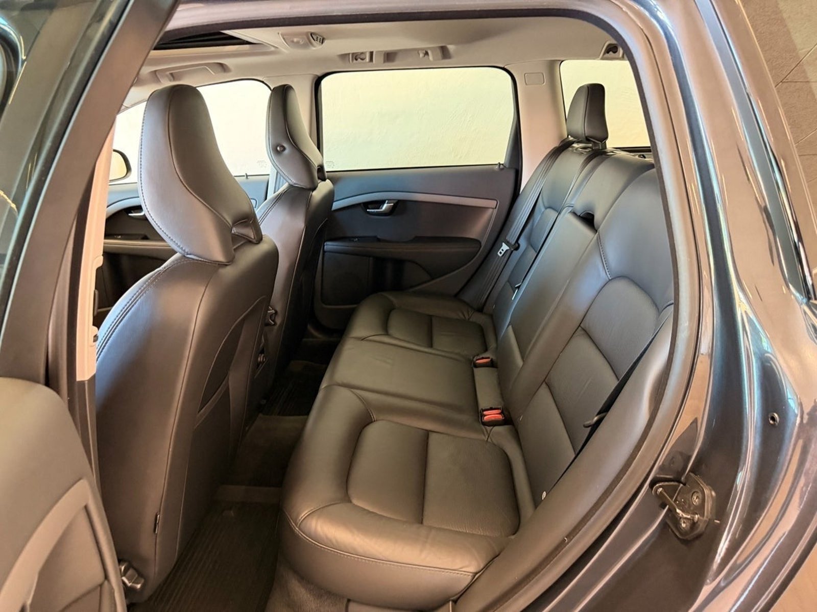 Volvo V70 T4 Powershift, 6-trinn, 180hk, 2011