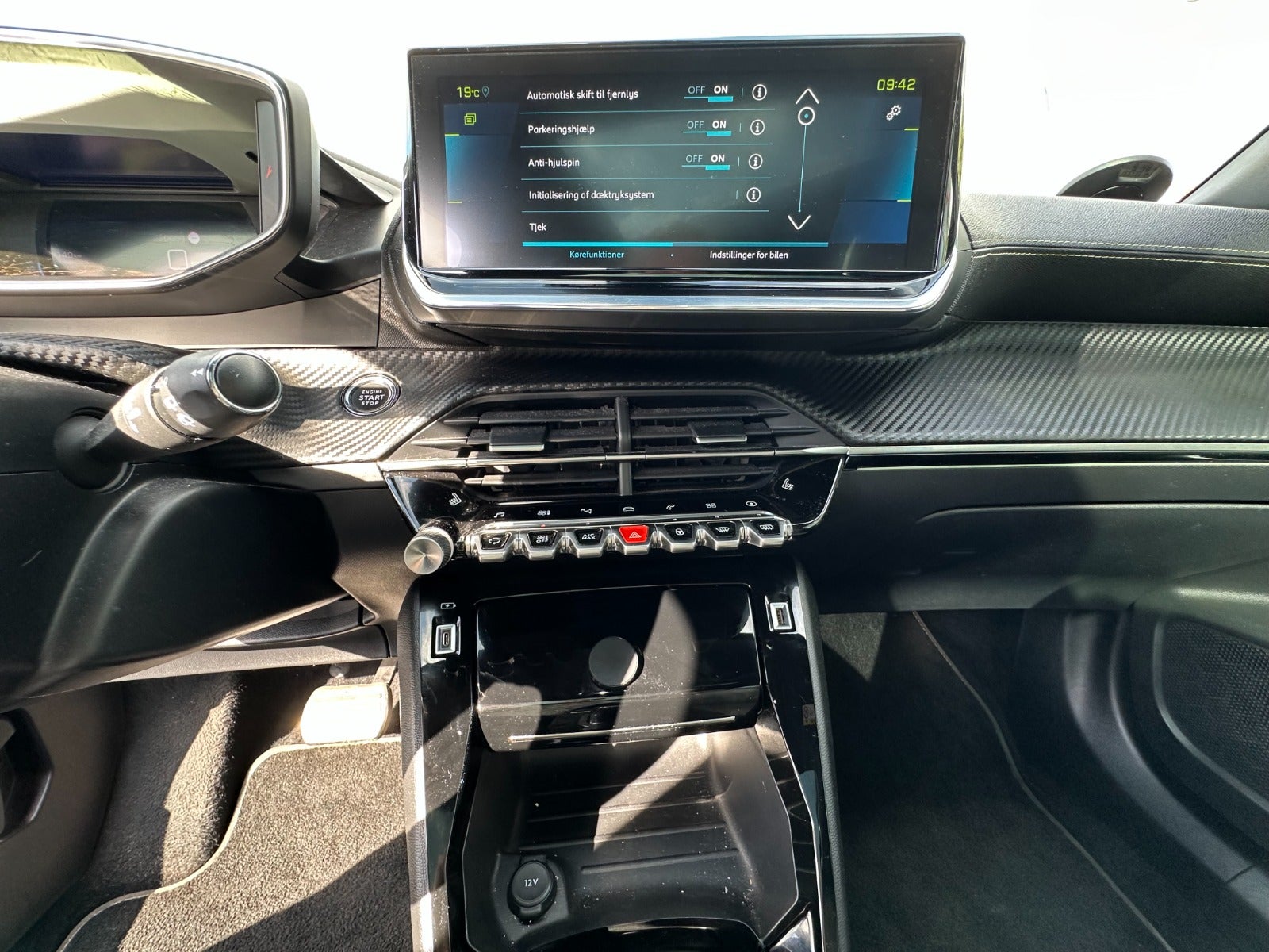 Peugeot e-2008, 136ps, 2020