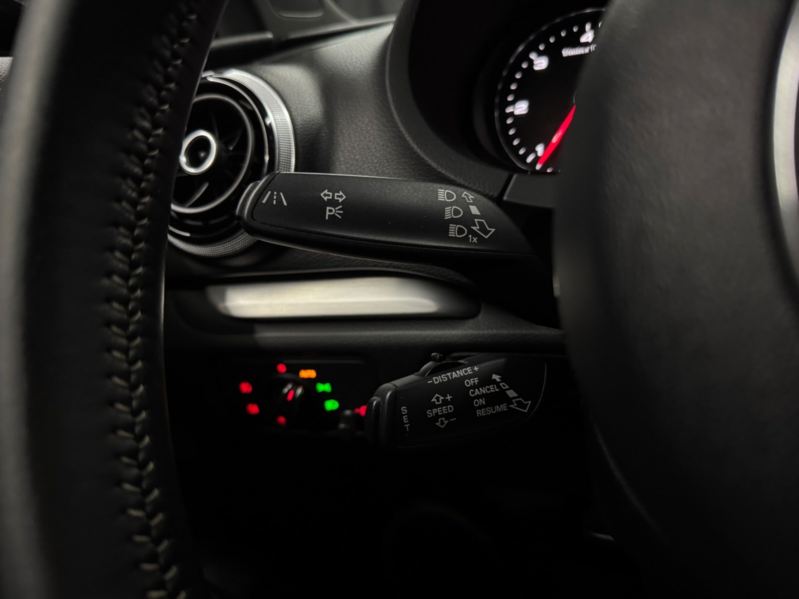 Audi A3 Sedan 2.0 TDI Manual, 6-trins, 150ps, 2014